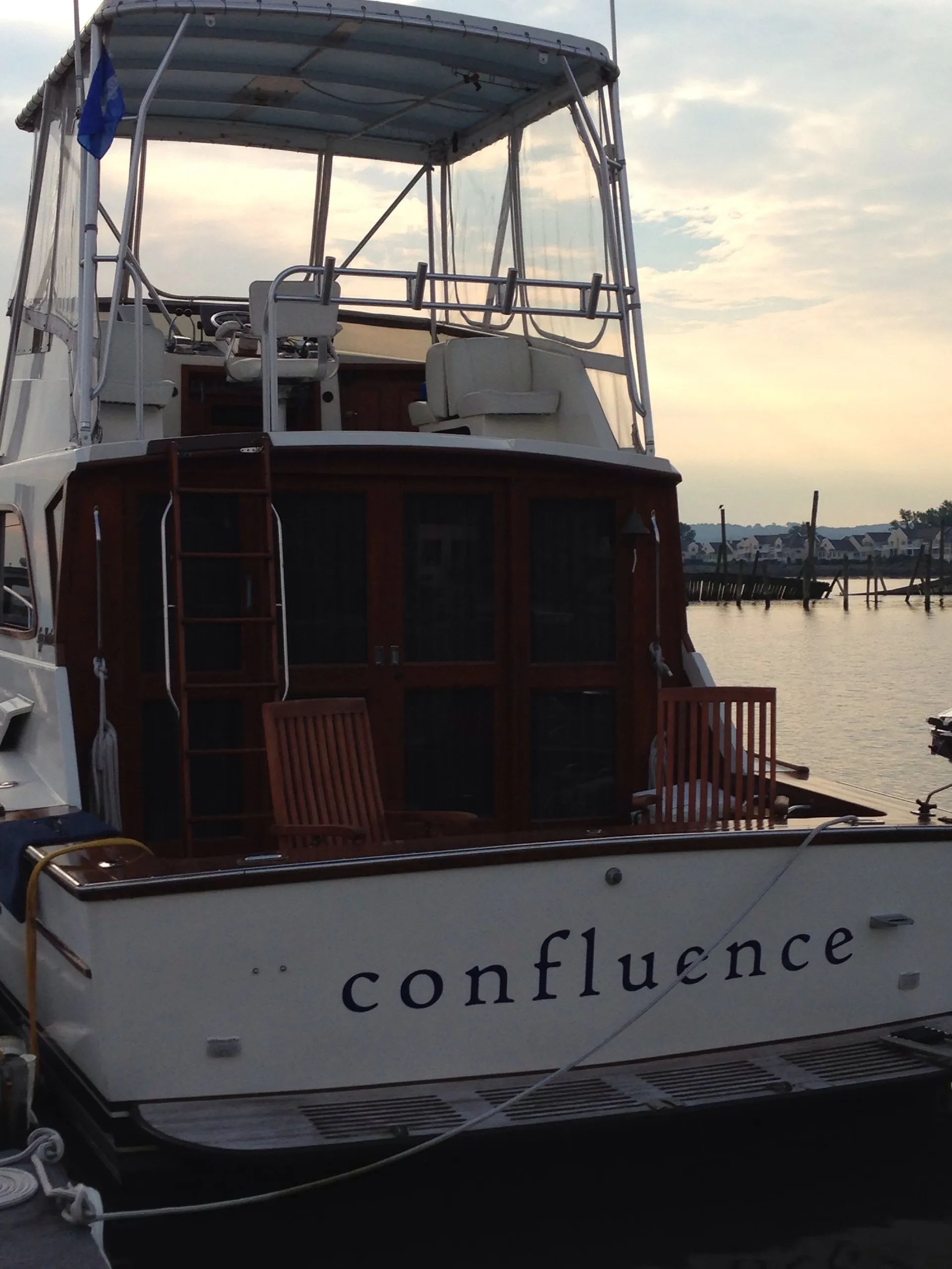 Egg Harbor Yachts 36 Sedan Fisherman in Piermont, NY — photo 4