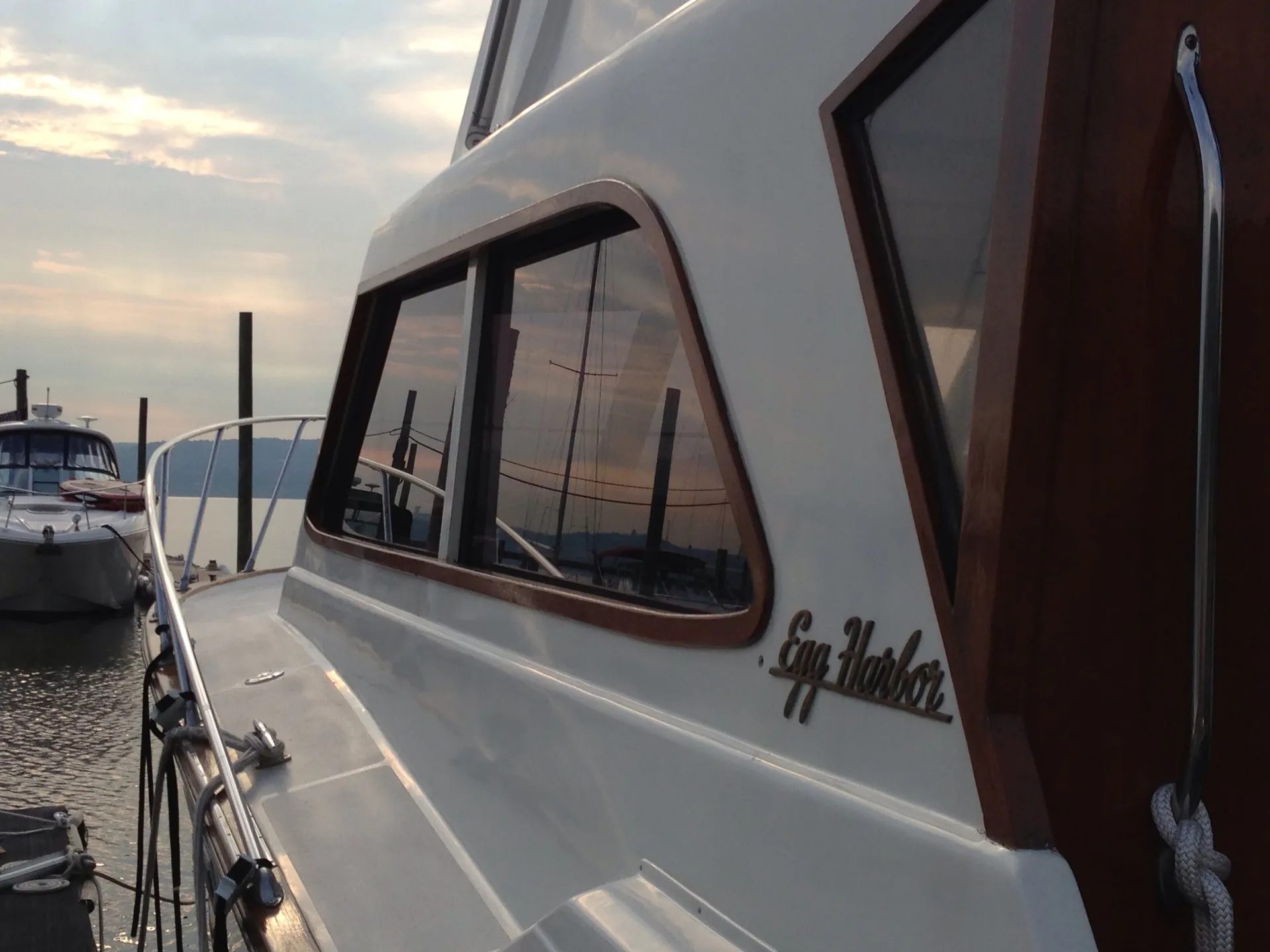 Egg Harbor Yachts 36 Sedan Fisherman in Piermont, NY — photo 10