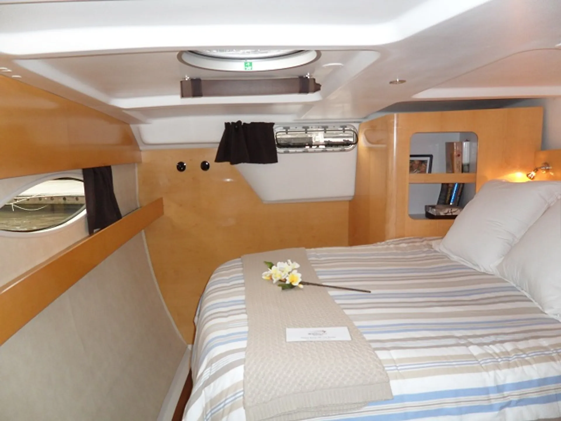 Stable, comfortable & fast - sleeps 8 w/4 baths!