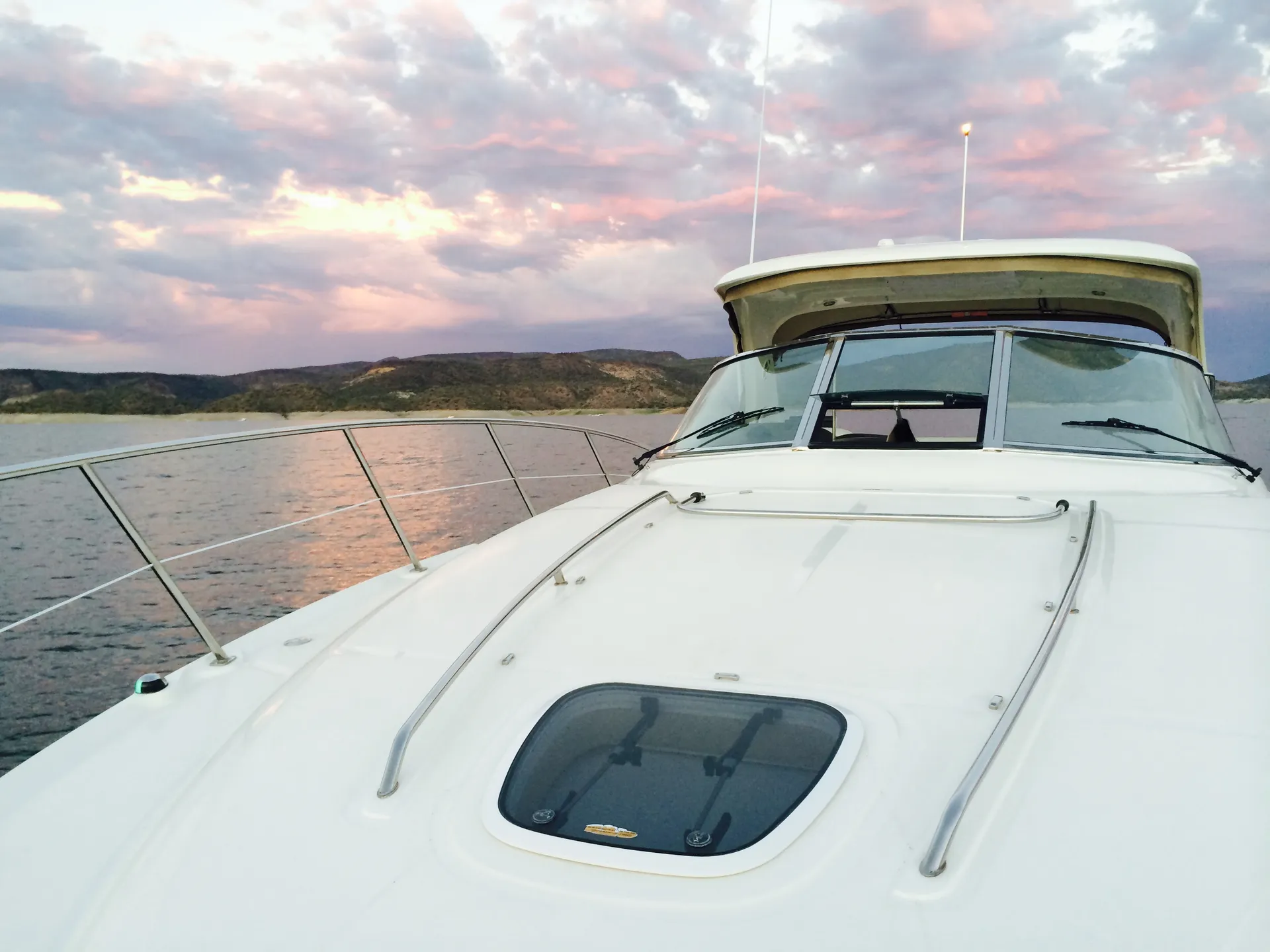 Sea Ray Boats 38 Sundancer in Phoenix, AZ — photo 5