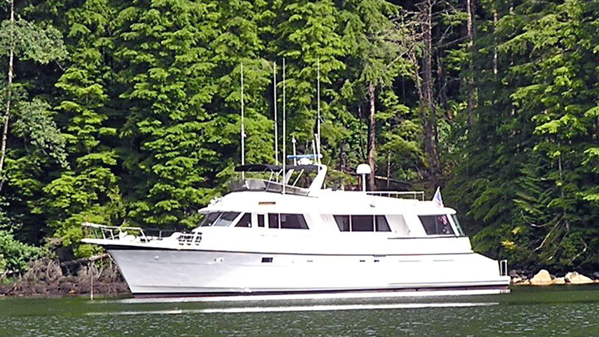 Hatteras Yachts 70 Motor Yacht in Seattle, WA — photo 10