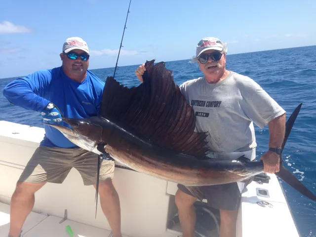 Rent a Venture Marine Inc center console in Key West, FL near me