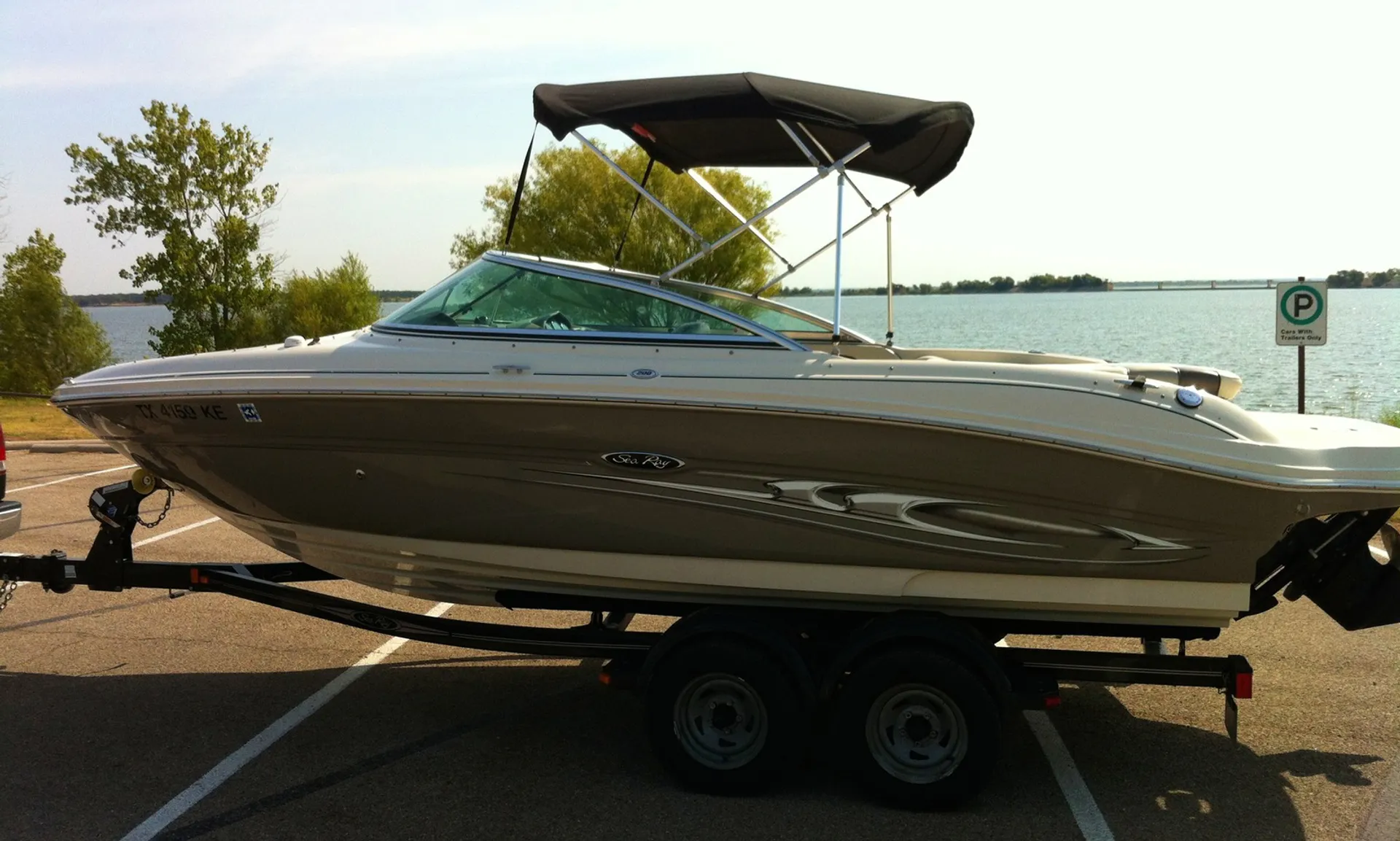 Sea Ray 205 Select in Lewisville, TX — photo 2