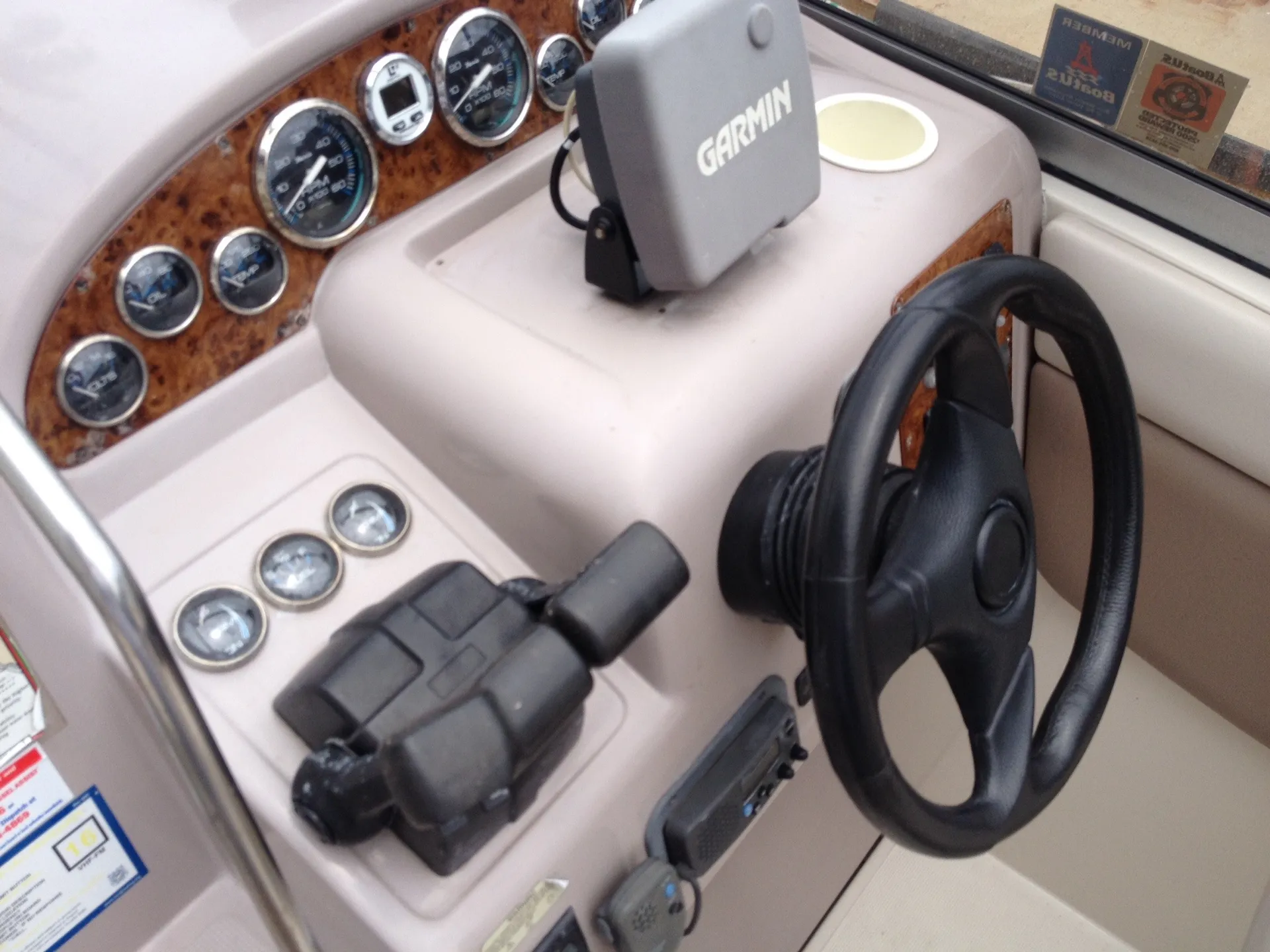 Regal Boats Commodore 258 in Stuart, FL — photo 9