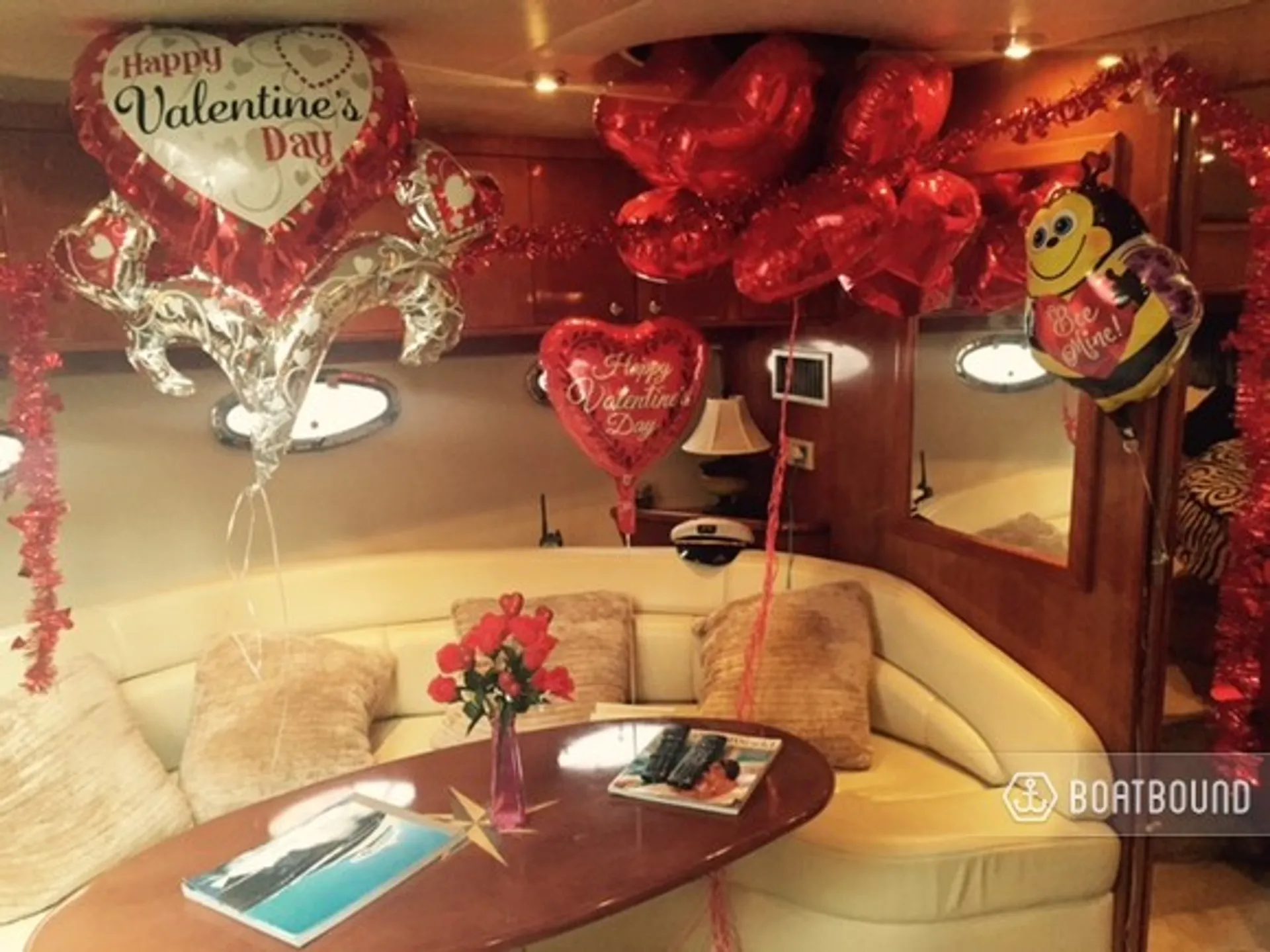 AMAZING  50 YACHT FOR CHARTER !!!! 13 Guests 