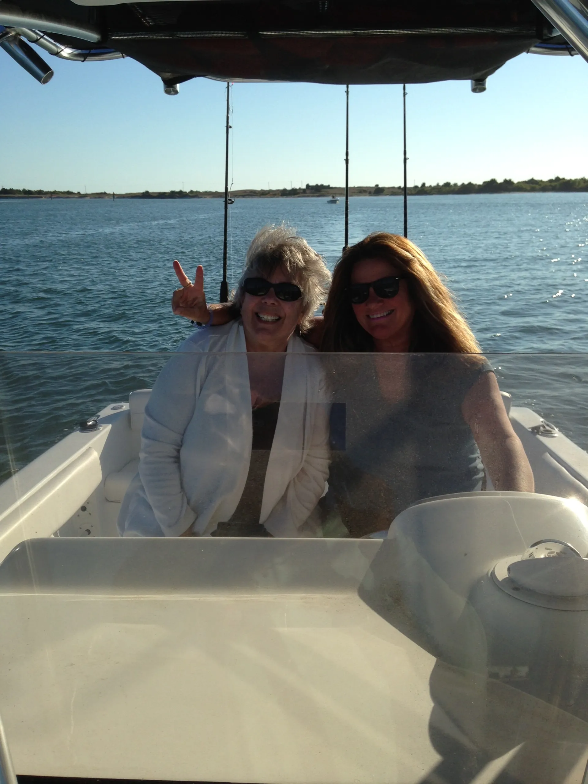 2016 Sea Hunt 225 triton ... Fish on