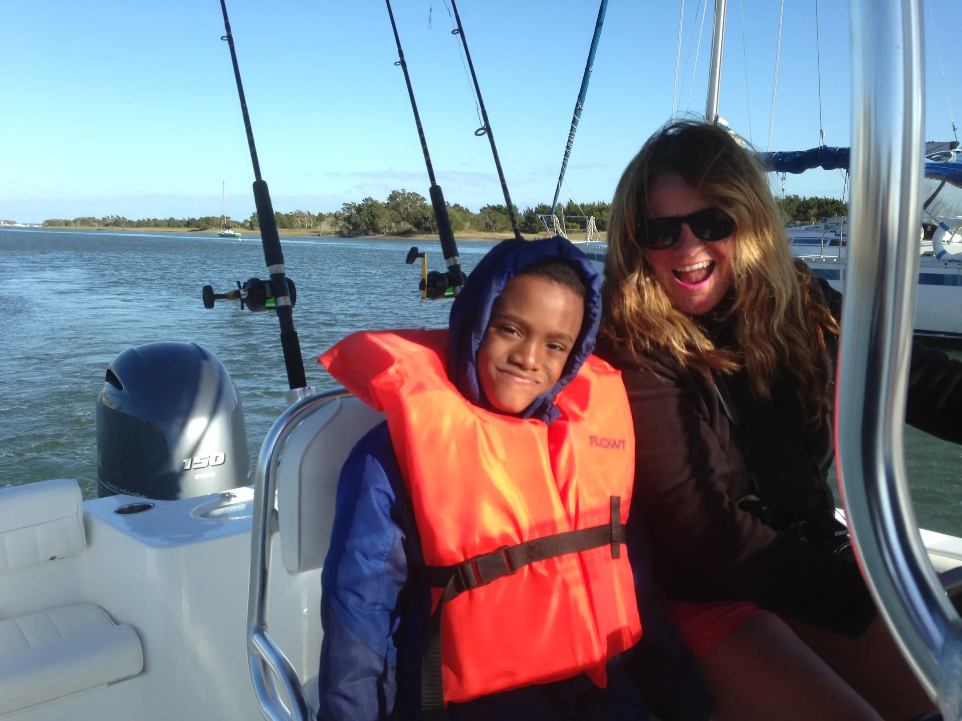 2016 Sea Hunt 225 triton ... Fish on