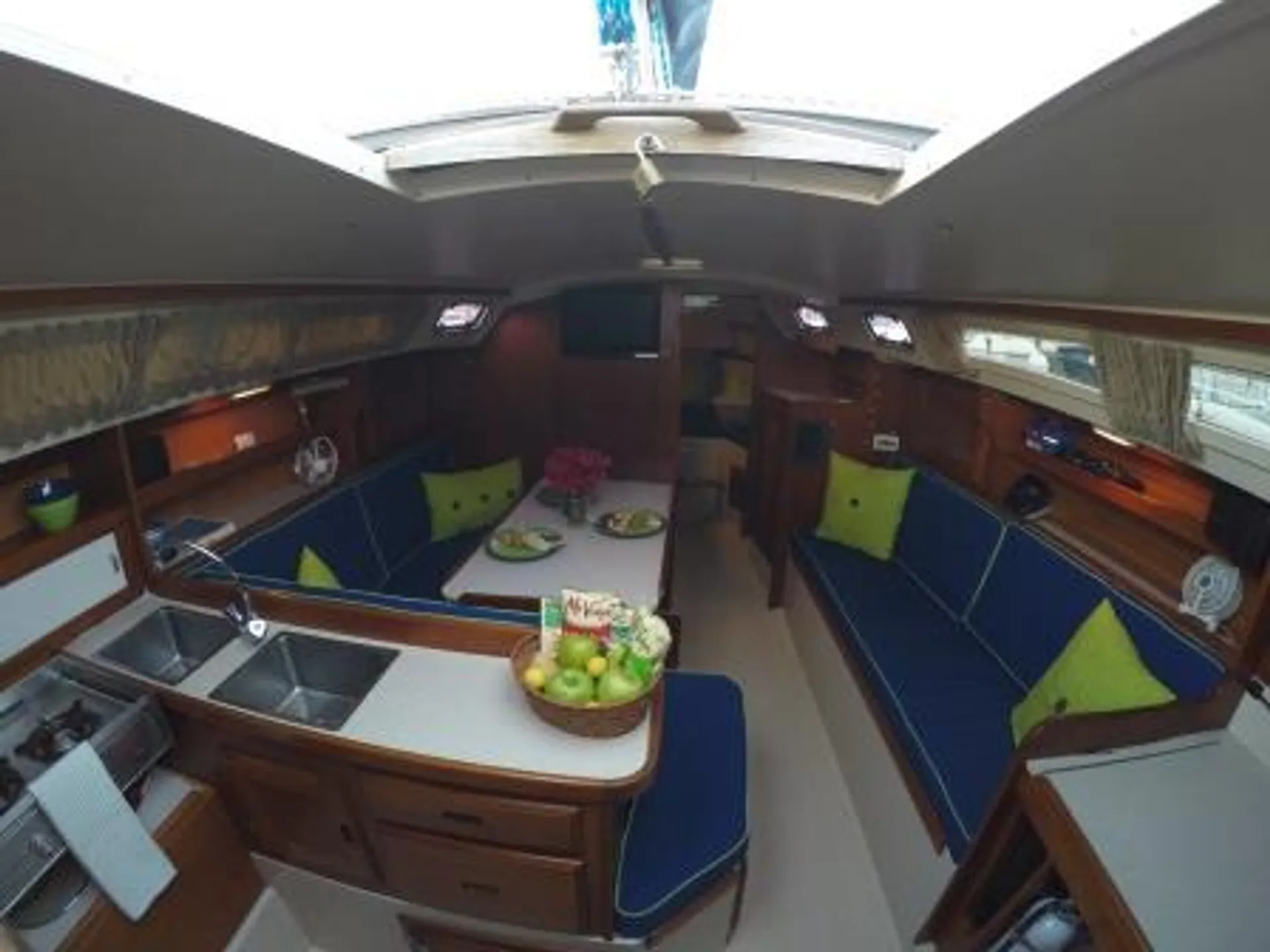 Catalina 30 Wing in Sarasota, FL — photo 6