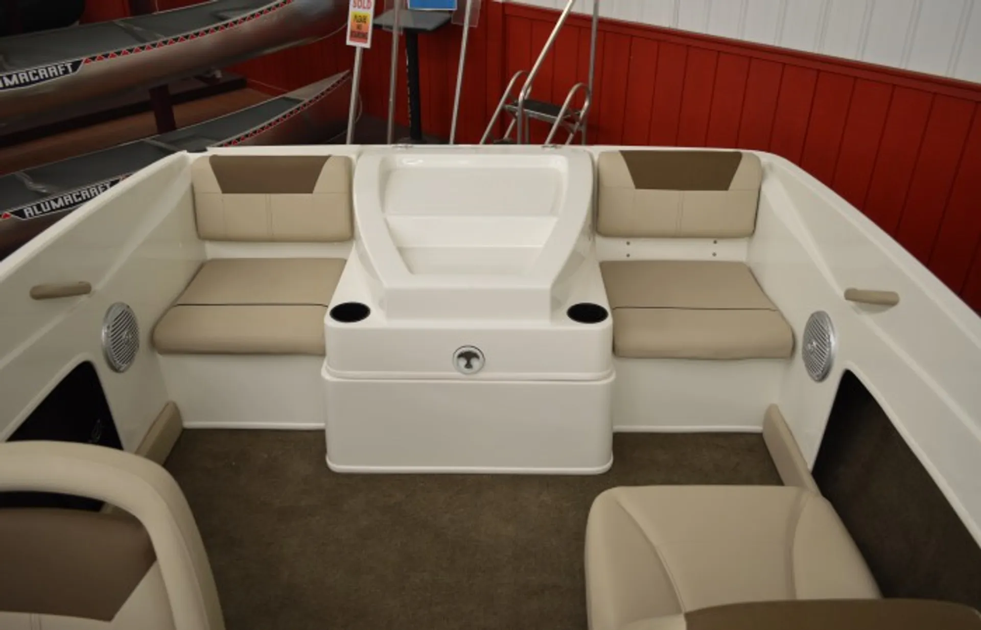 Bayliner 175 BR W/Trailer in Renton, WA — photo 2