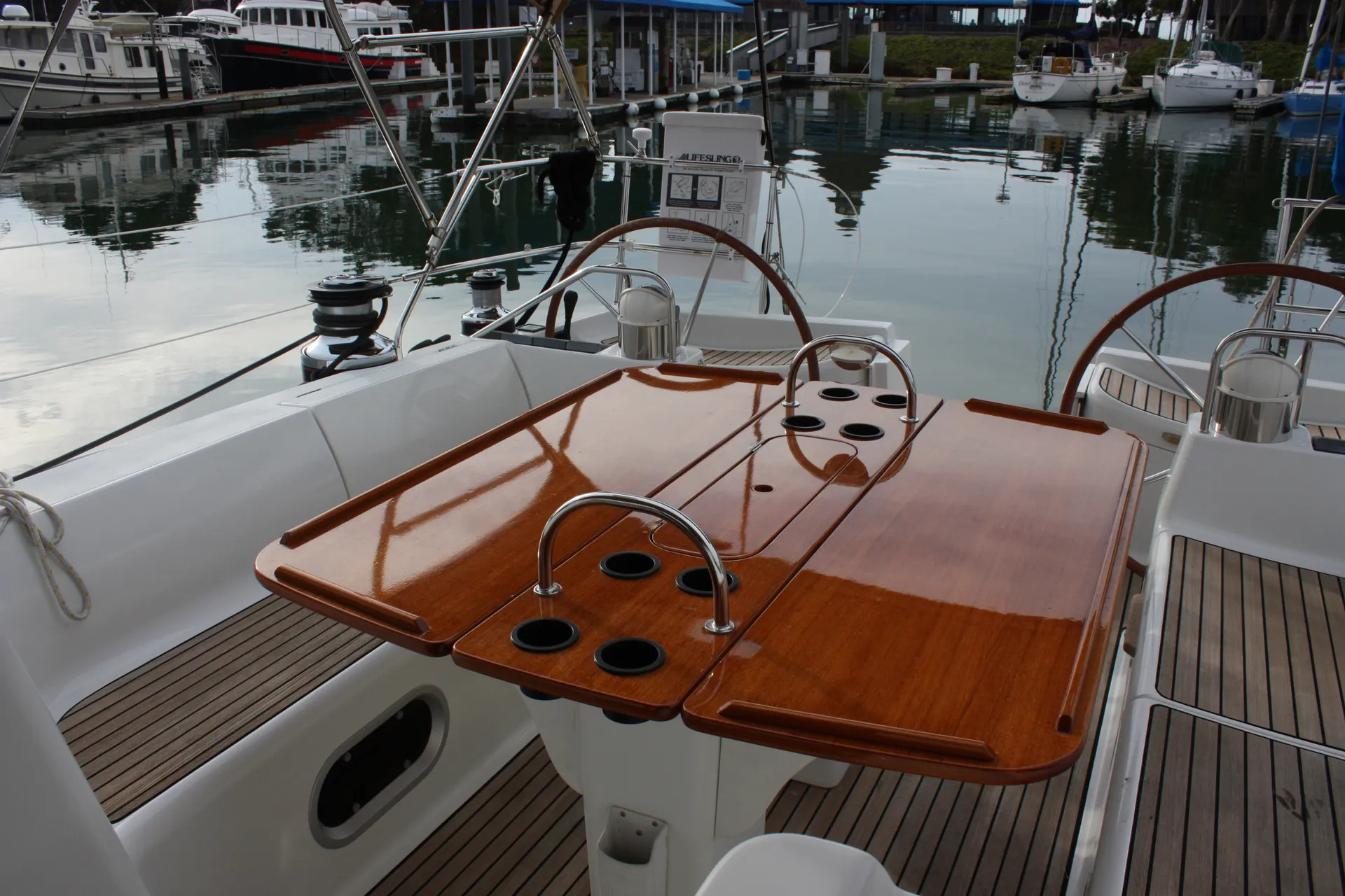 Elegant and smooth cruiser. Sleek yet roomy.