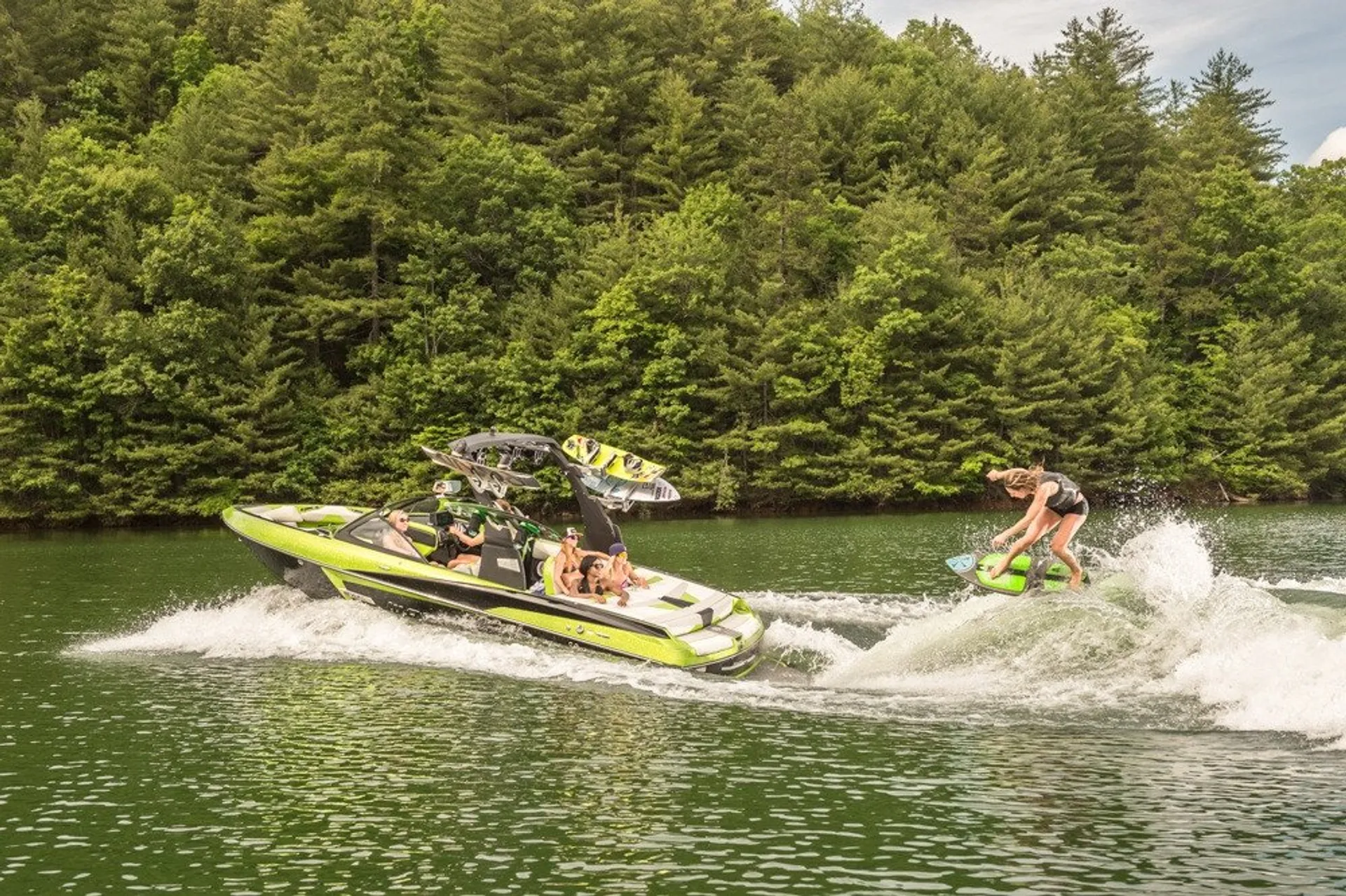 Malibu Boats Wakesetter 22 VLX in Gilbert, AZ — photo 4