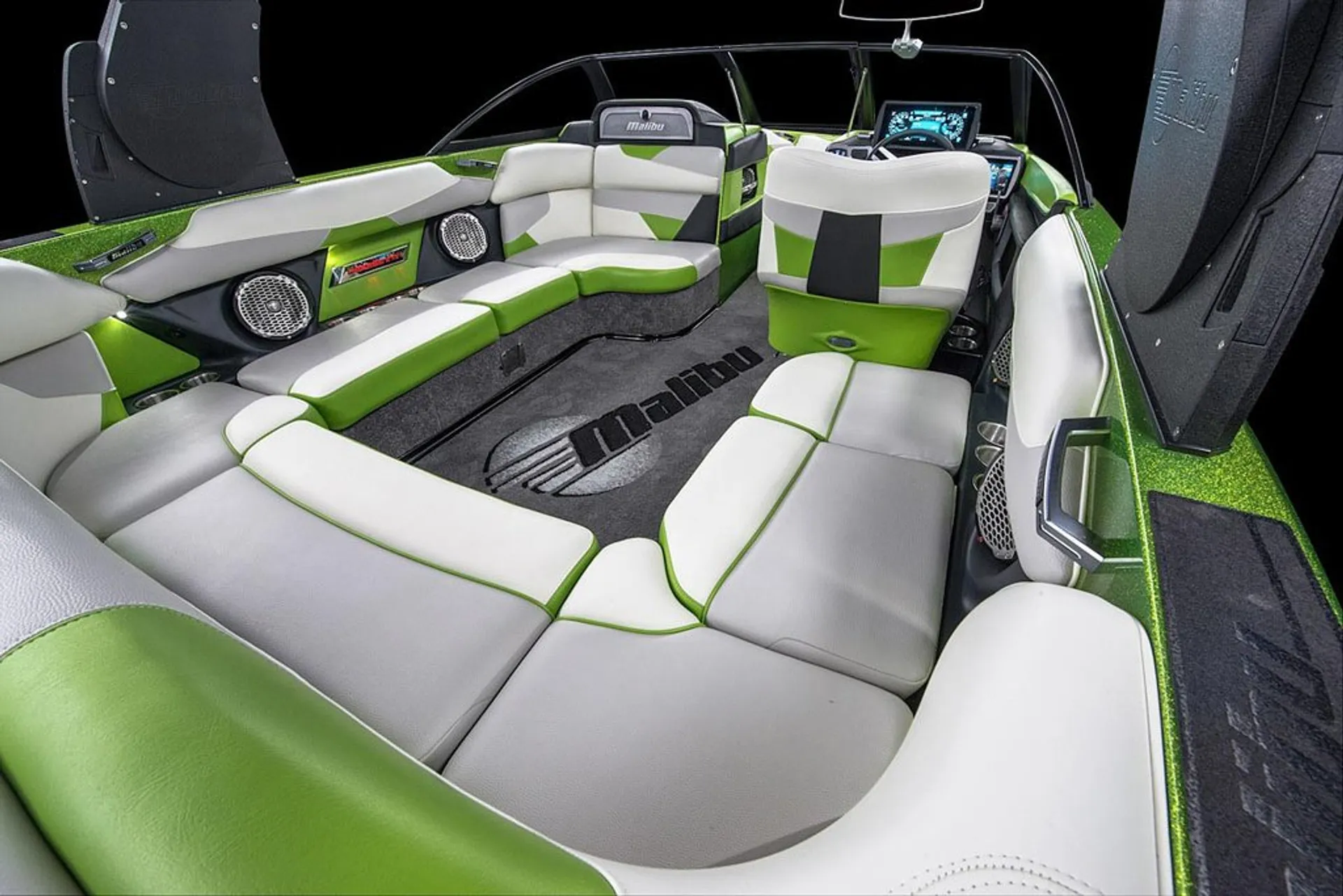 Malibu Boats Wakesetter 22 VLX in Gilbert, AZ — photo 6