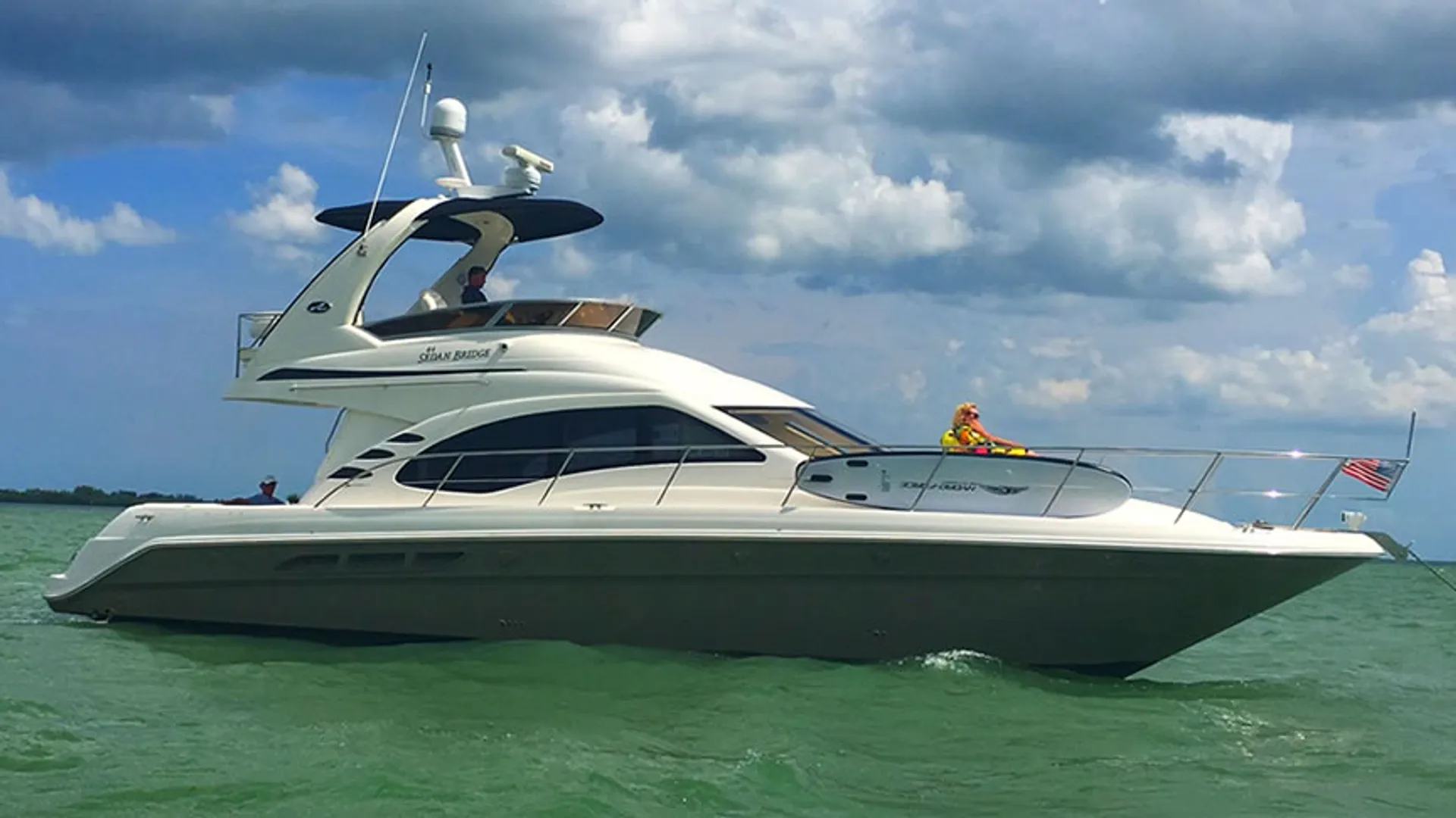 Sea Ray Boats 45 Sedan Bridge in Miami Beach, FL — photo 4