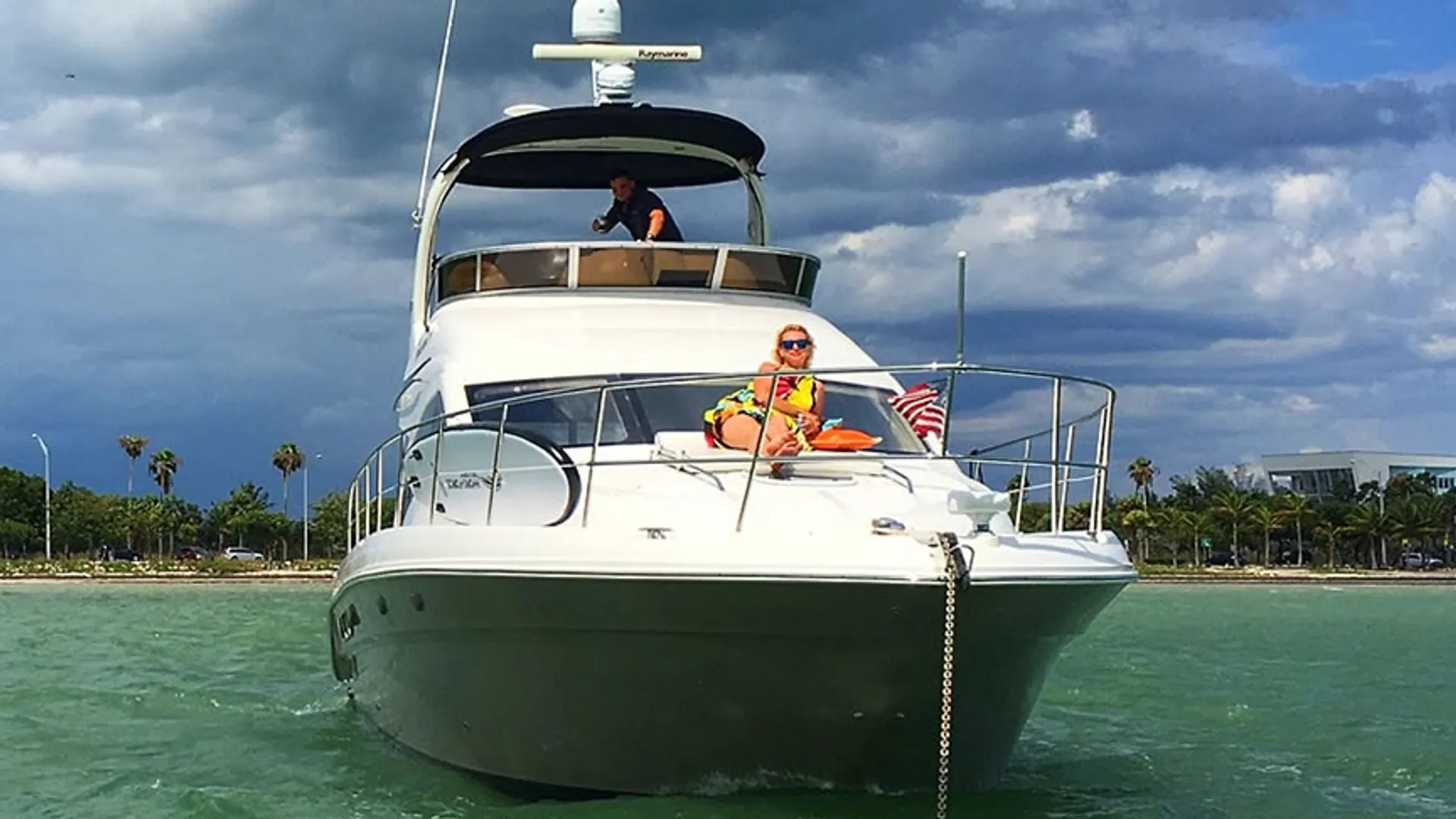 Sea Ray Boats 45 Sedan Bridge in Miami Beach, FL — photo 5
