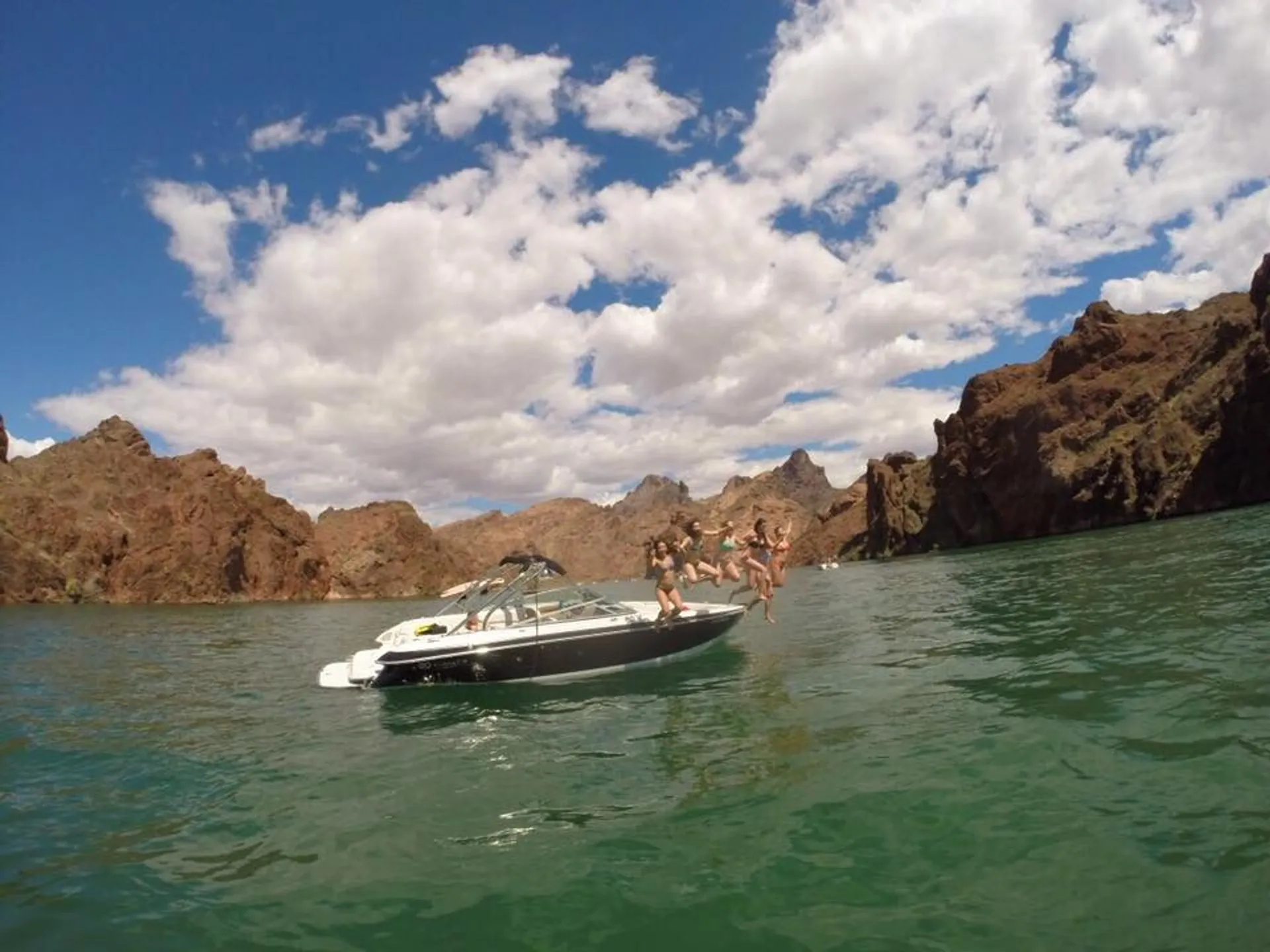 Cobalt 26 ft 425 hp Bowrider Bentley of runabouts