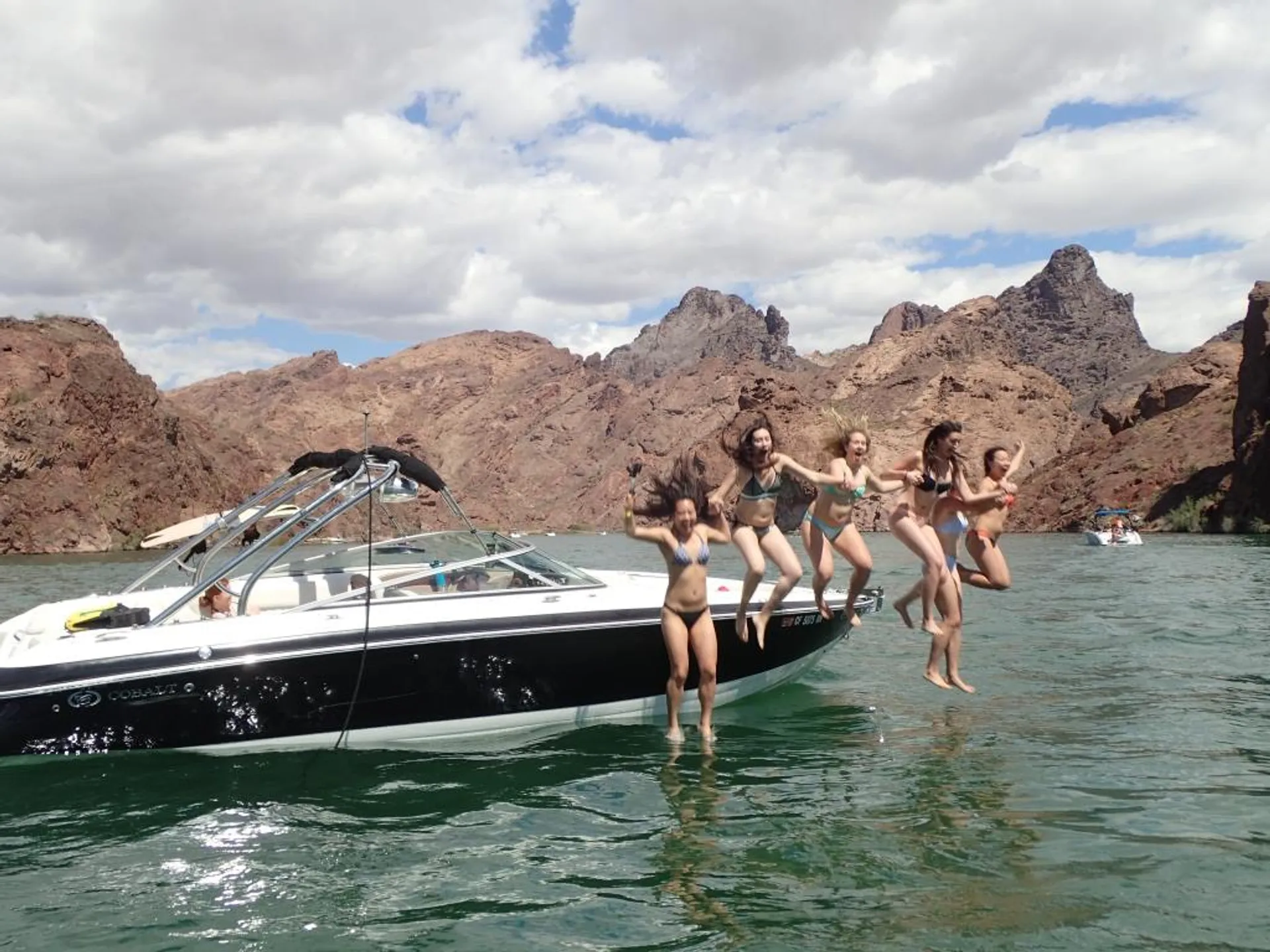 Cobalt 26 ft 425 hp Bowrider Bentley of runabouts