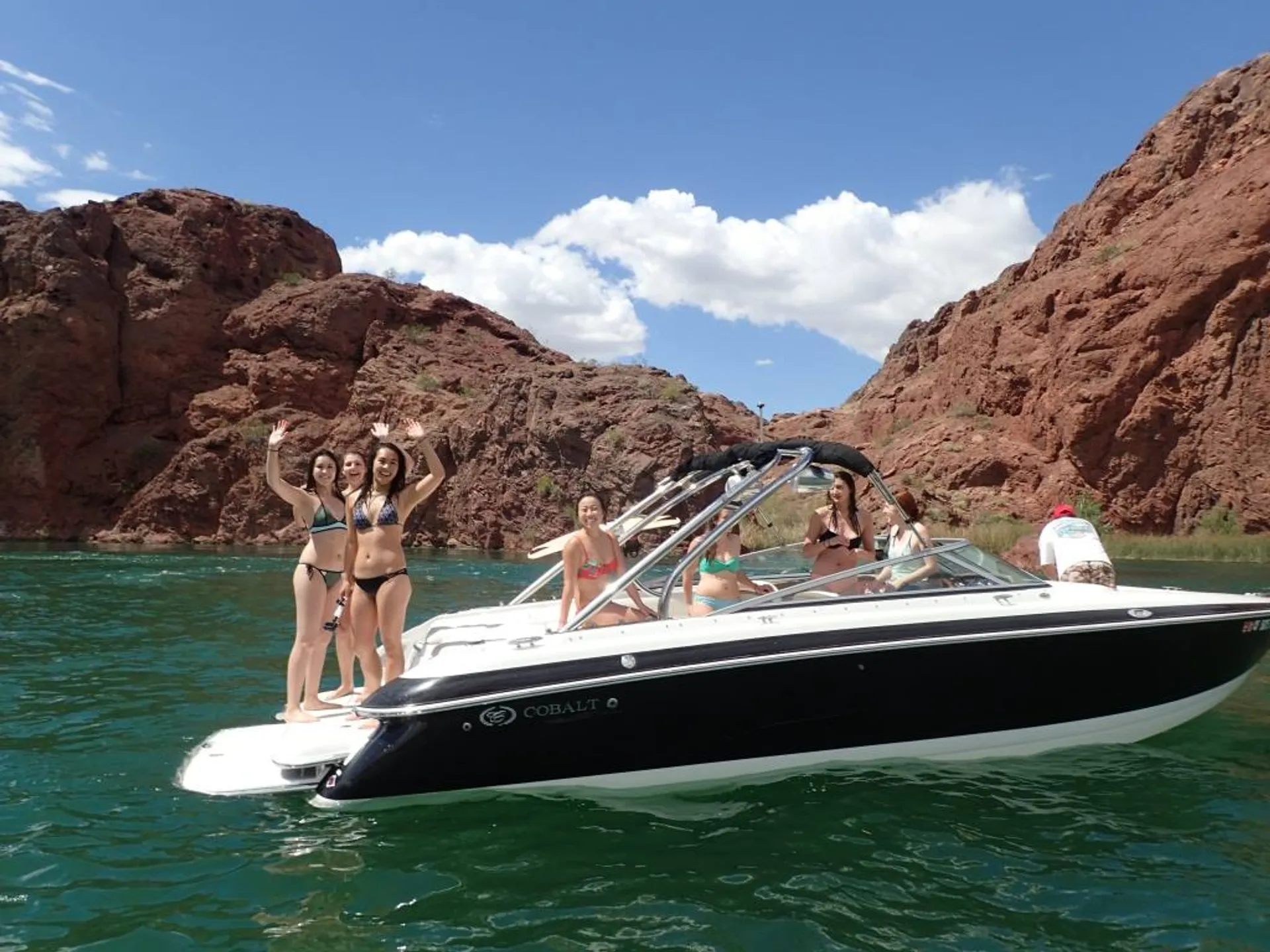 Cobalt 26 ft 425 hp Bowrider Bentley of runabouts