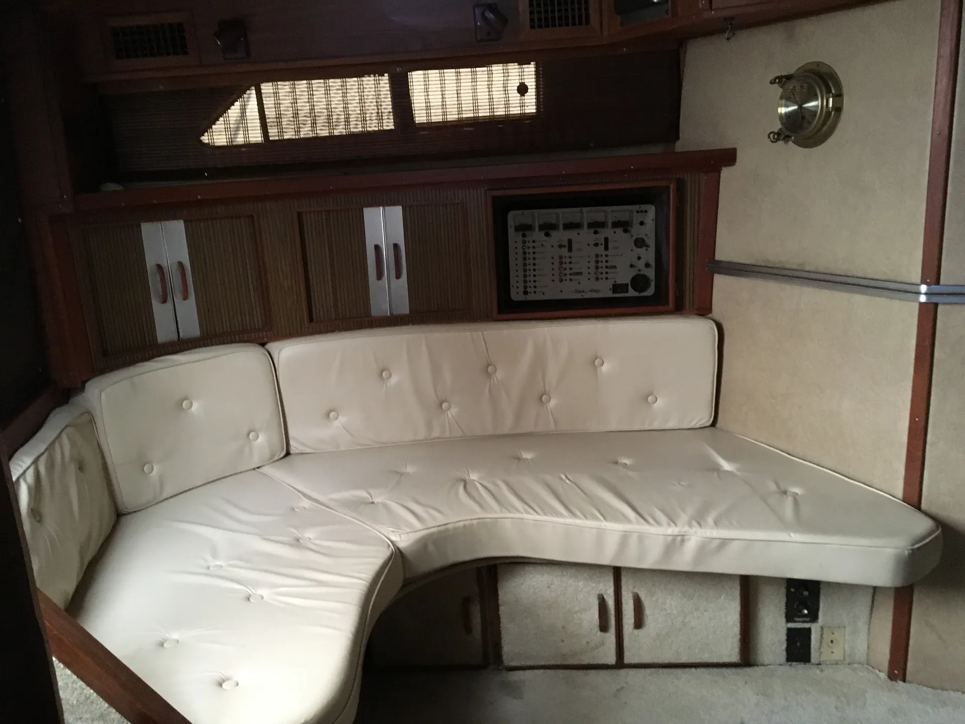 Sea Ray Boats 360 EC in Chicago, IL — photo 10