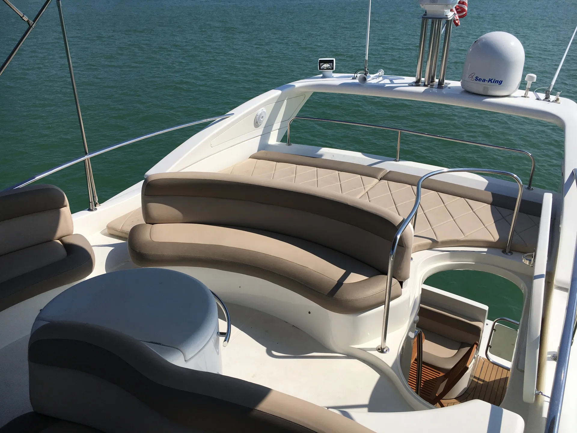 Azimut Yachts 46 in Miami Beach, FL — photo 6