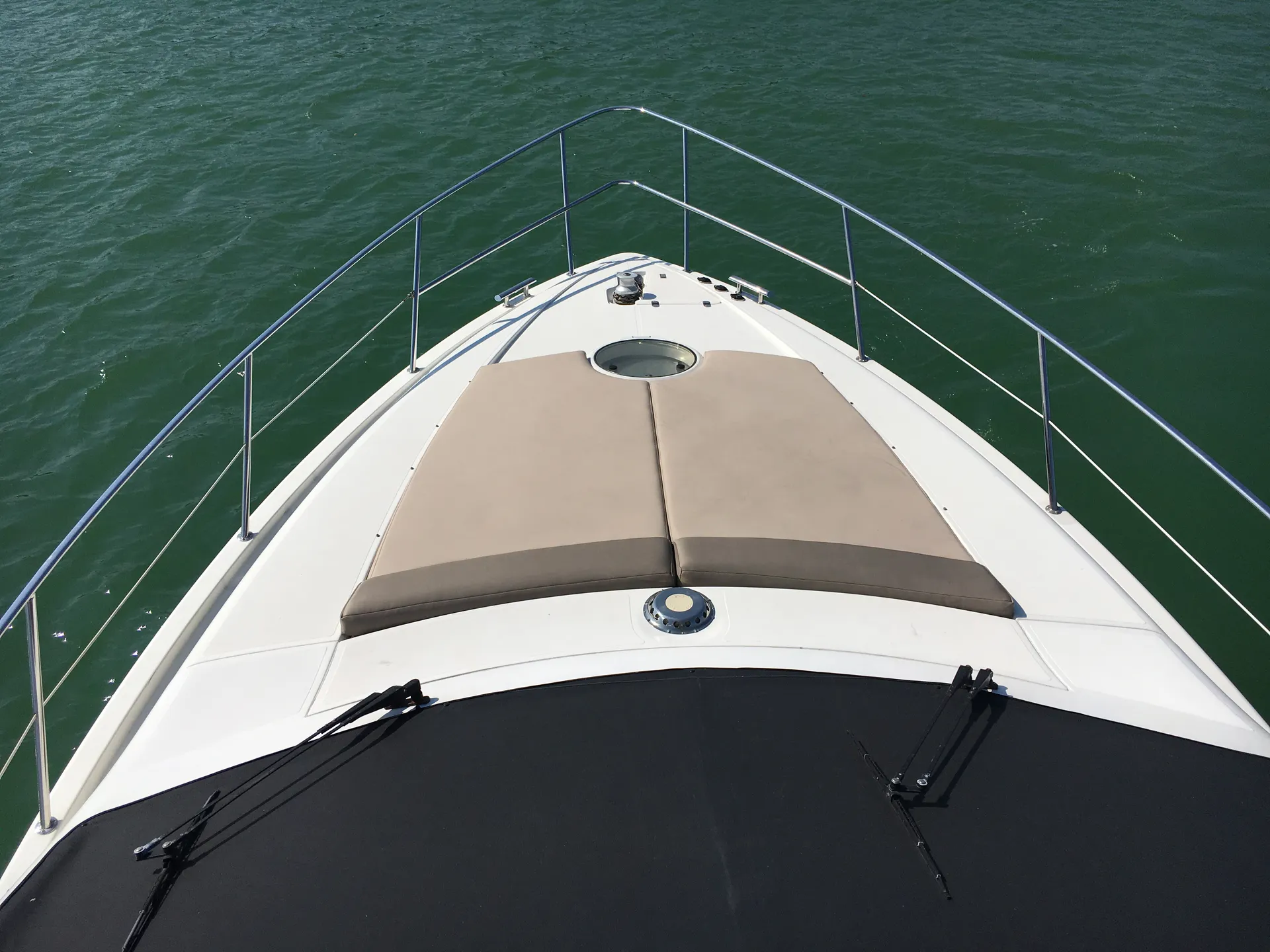 Azimut Yachts 46 in Miami Beach, FL — photo 7