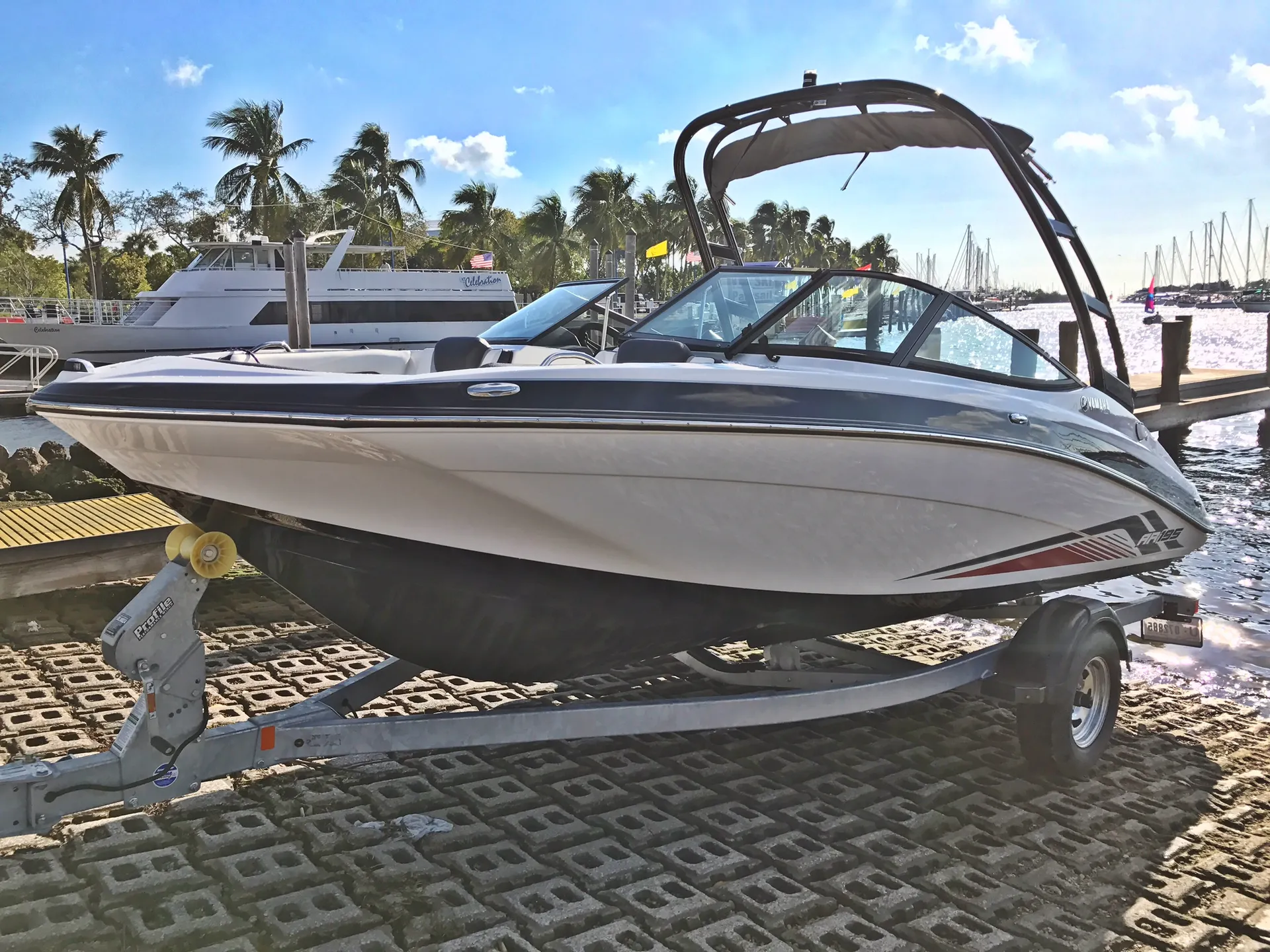 Yamaha AR192  in Miami, FL — photo 8