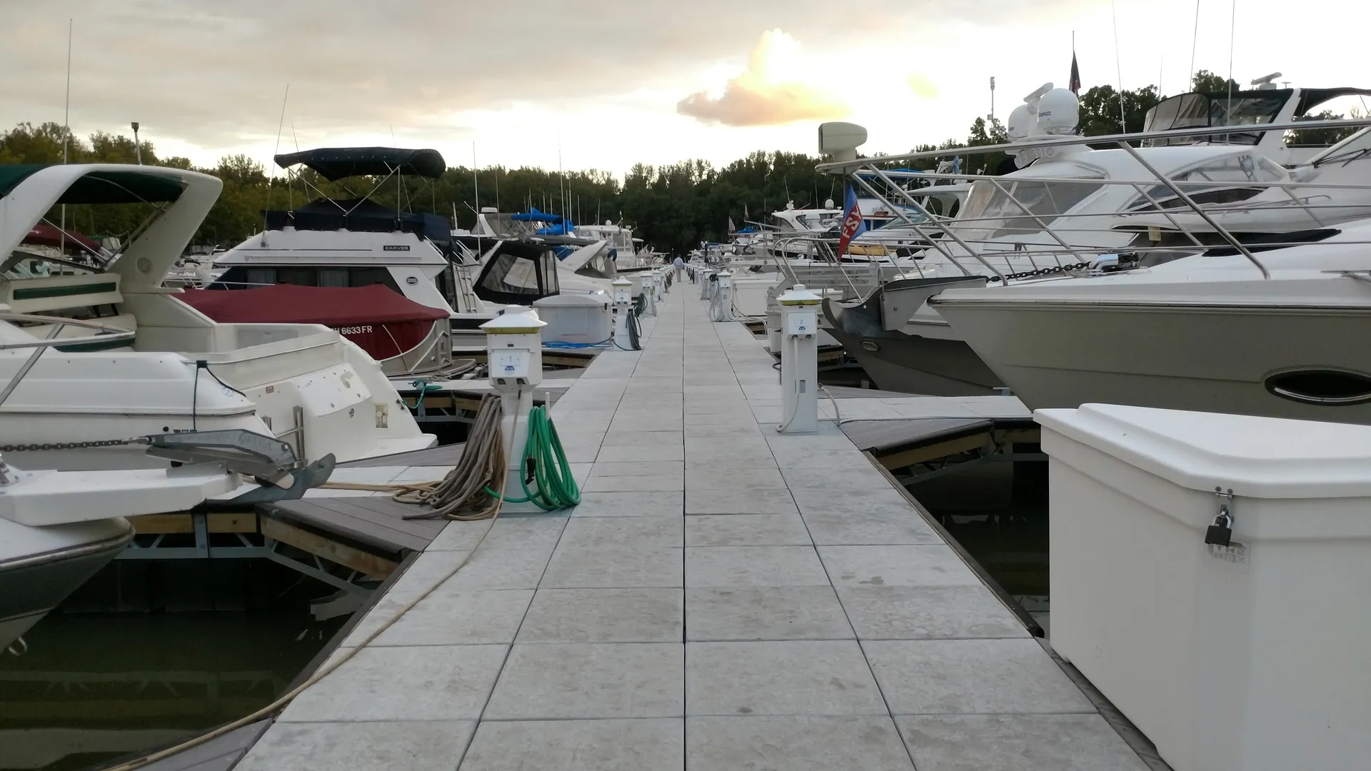 Monticello River Yachts Monticello 70 in Cincinnati, OH — photo 3