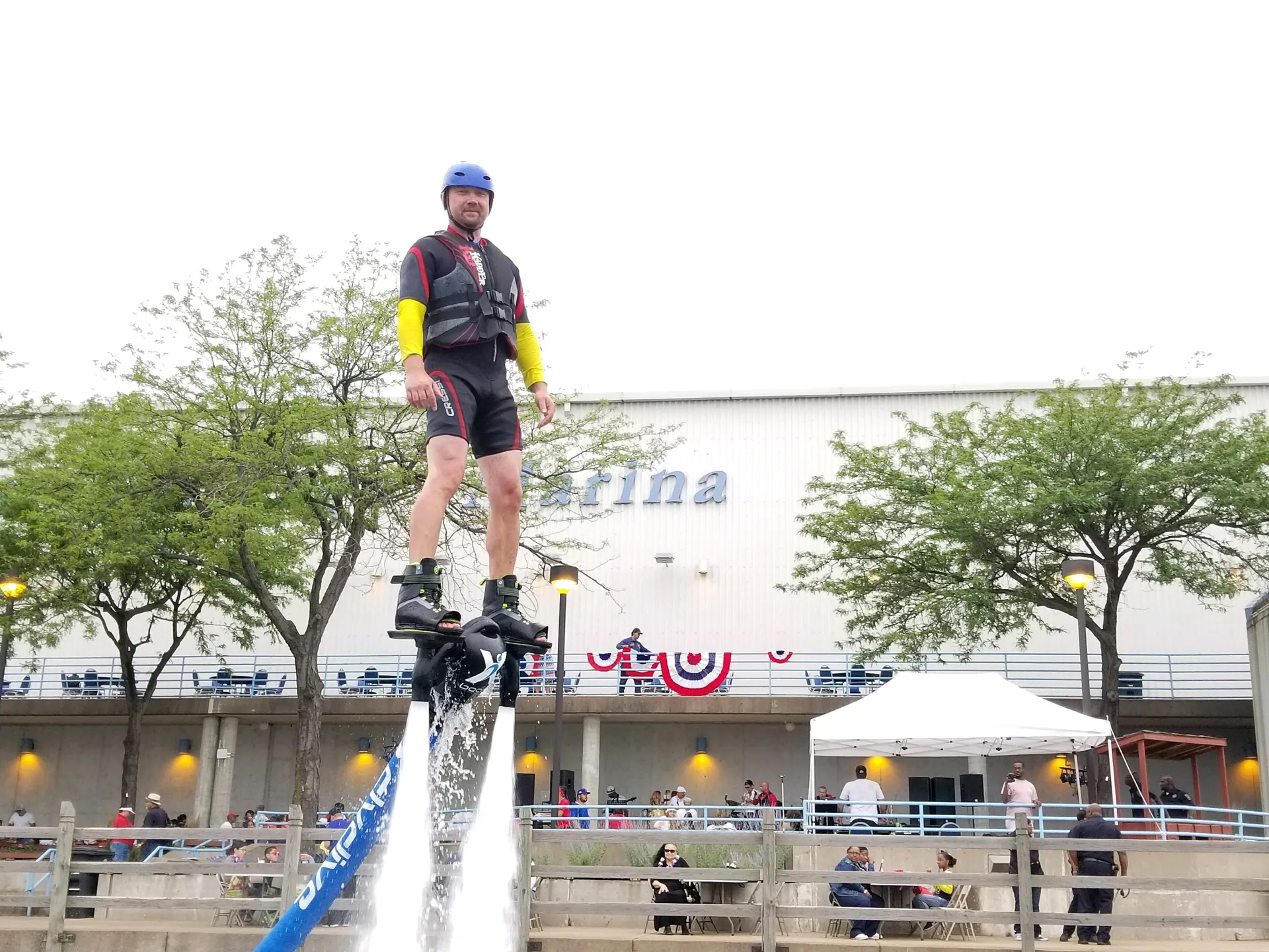 Marquis Yachts 420 Sport Coupe in Chicago, IL — photo 4