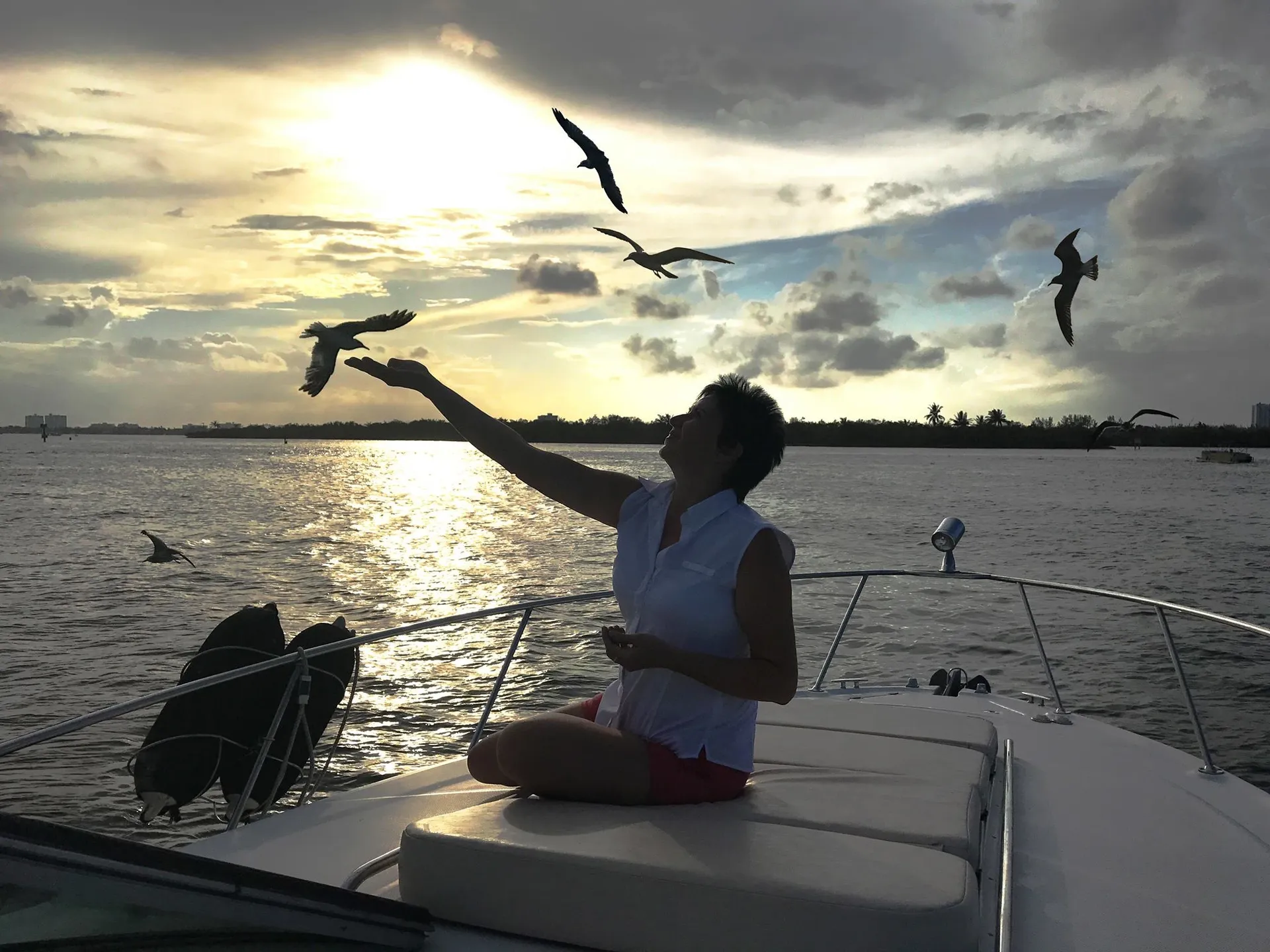 Day of Fun -In -The -Sun by Boat!