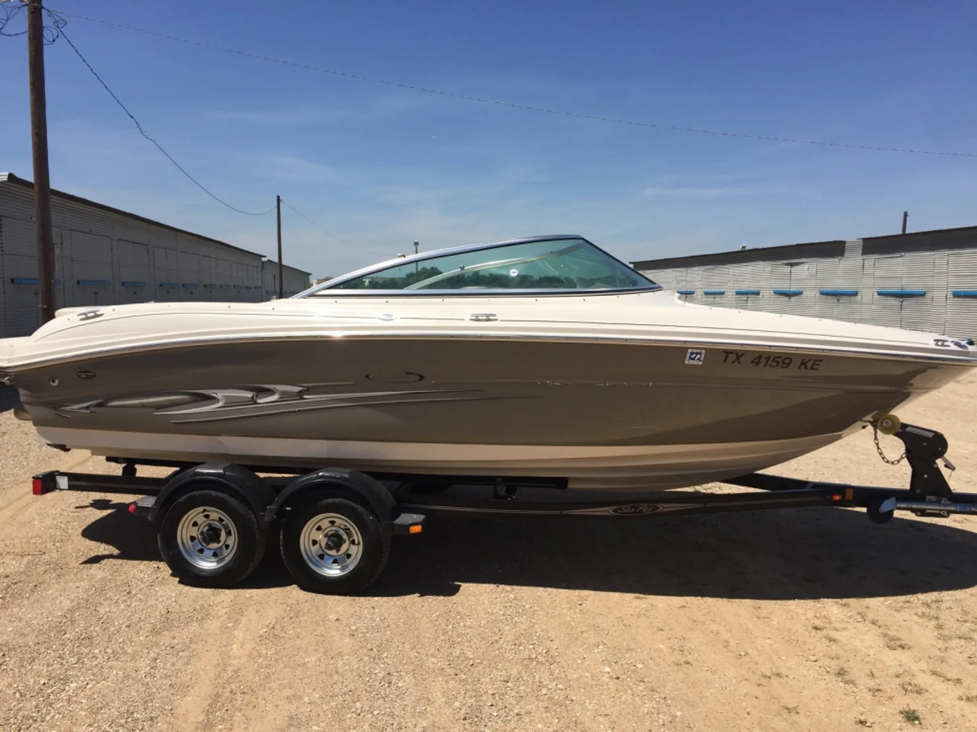 Sea Ray 205 Select in Lewisville, TX — photo 6