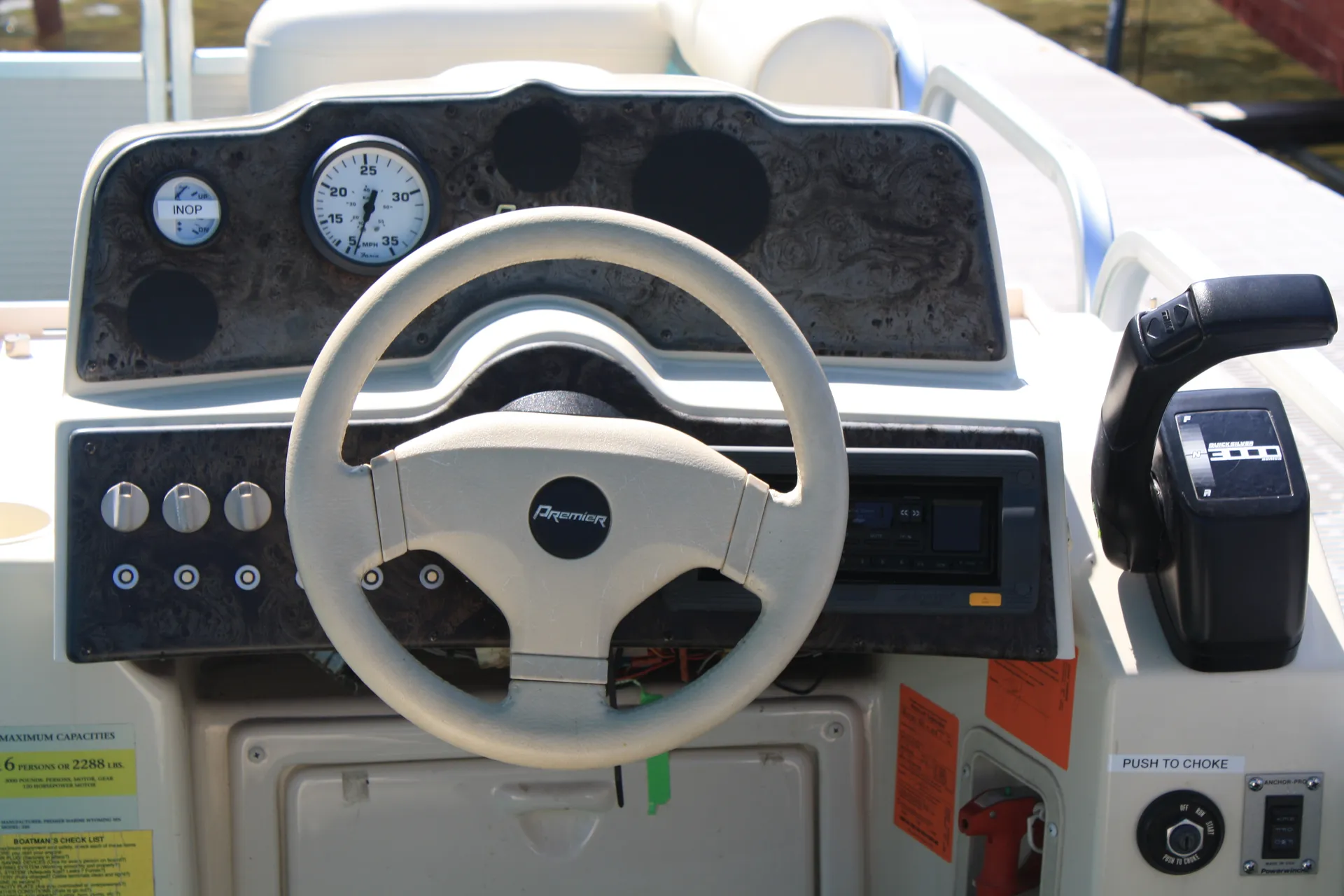 Premier Marine 20' Sunsation C in Baxter, MN — photo 4