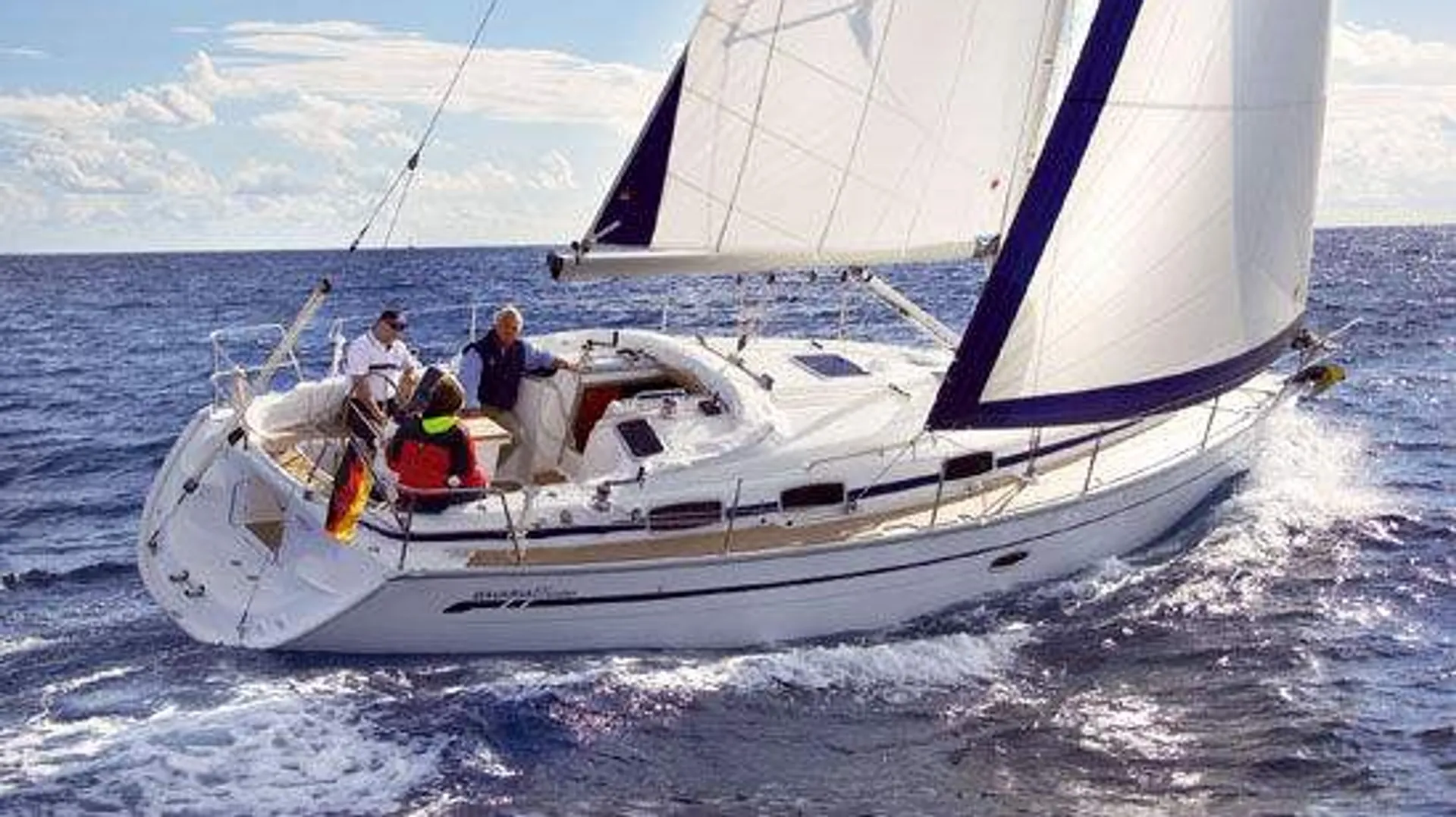 Bavaria Yachts Bavaria 44 in Platis Gialos, null — photo 2