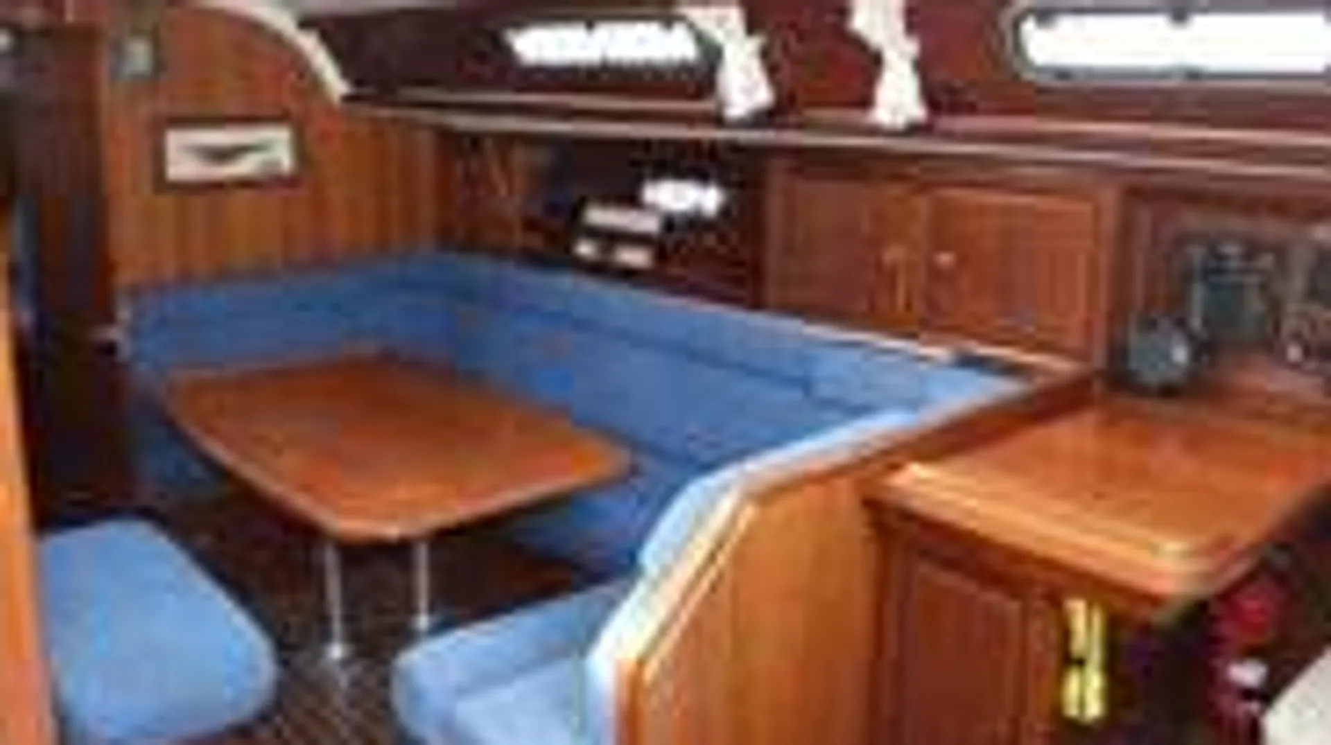 Bavaria Yachts Bavaria 44 in Platis Gialos, null — photo 3