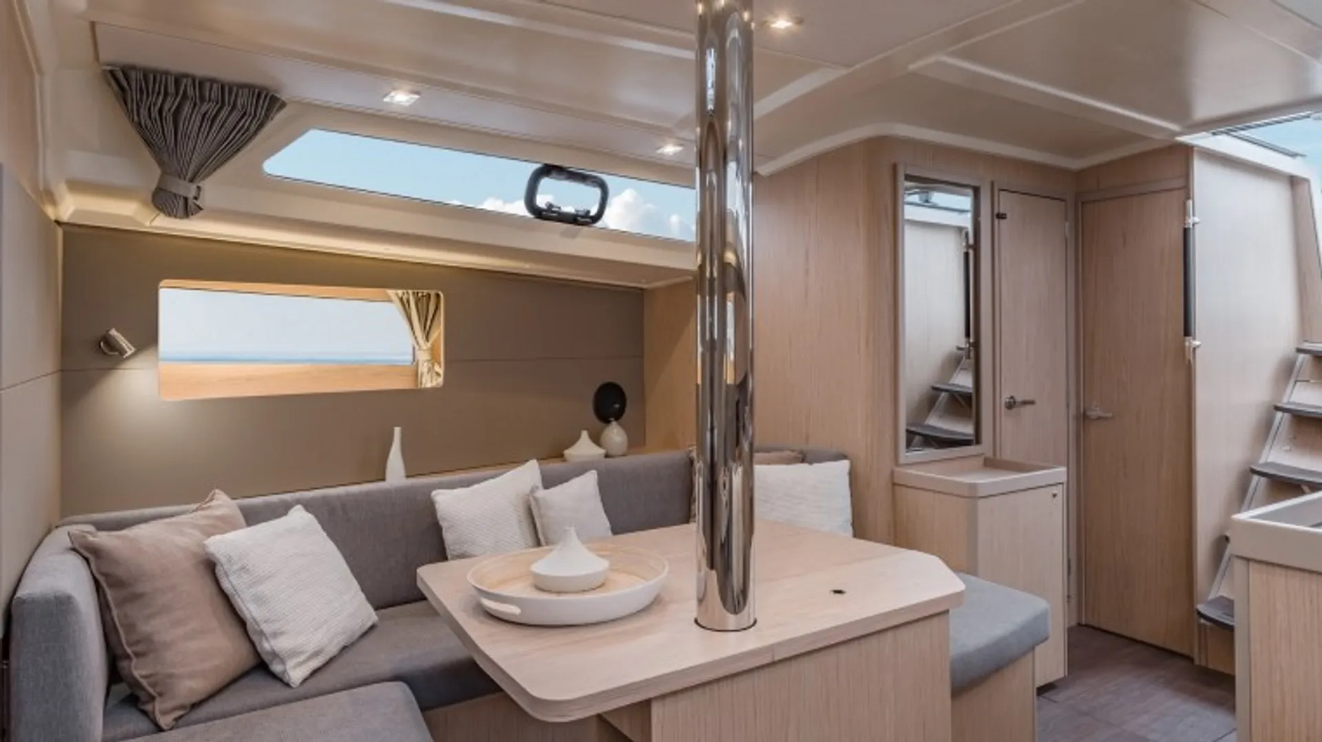 Beneteau Oceanis 41.1 in Barcelona, CT — photo 2