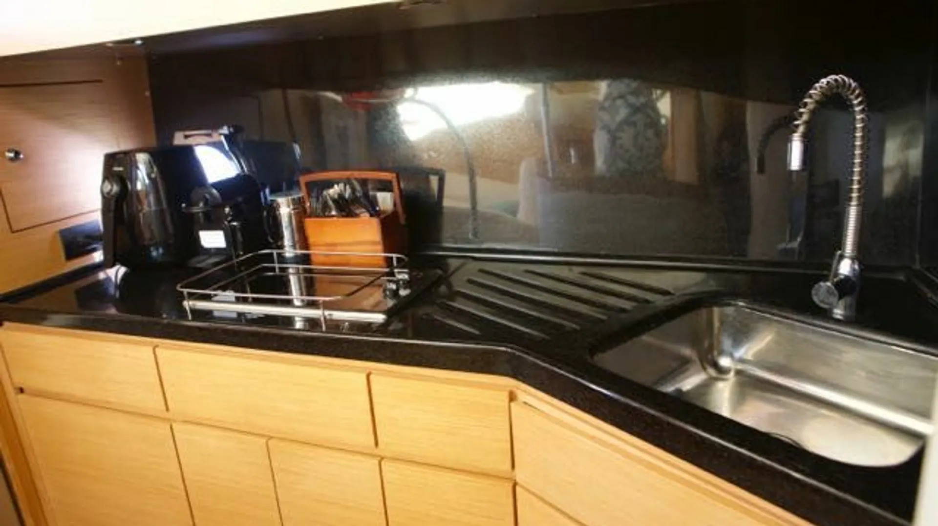 Azimut Flybridge in Miami Beach, FL — photo 9