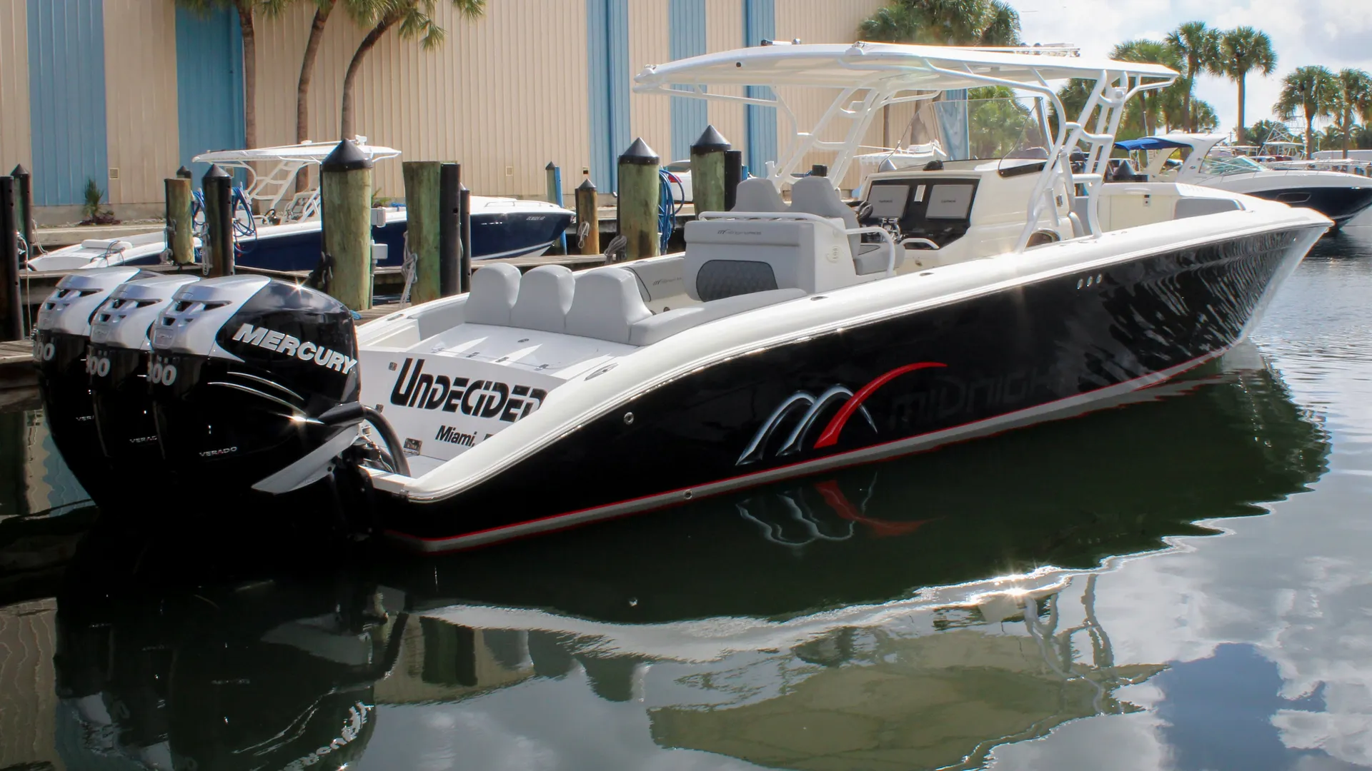 Midnight Express Cuddy in Miami Beach, FL — photo 2
