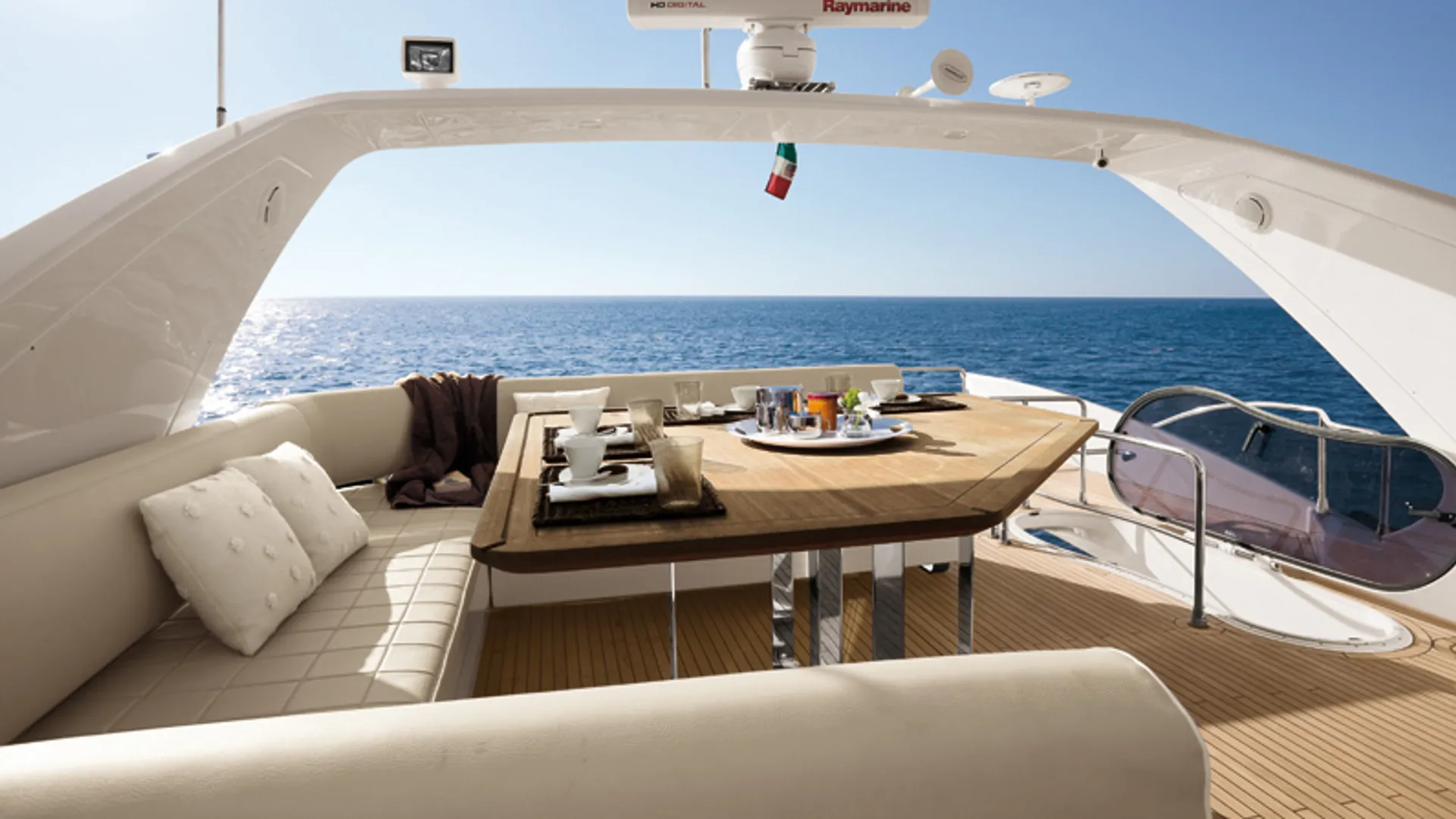 Azimut 70 in Miami Beach, FL — photo 2