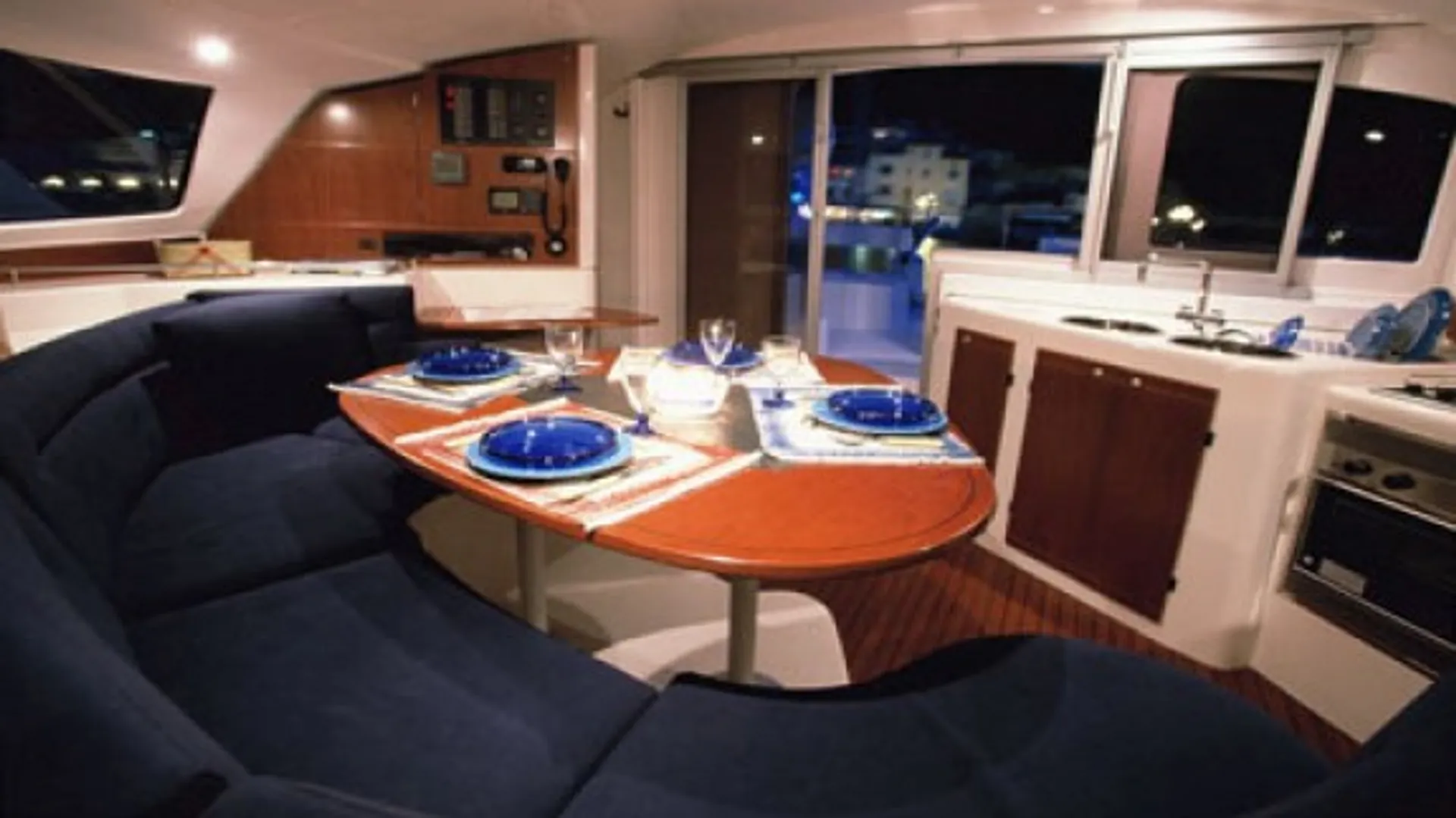 Fountaine Pajot Lavezzi 40 in Marsh Harbour, Central Abaco — photo 8