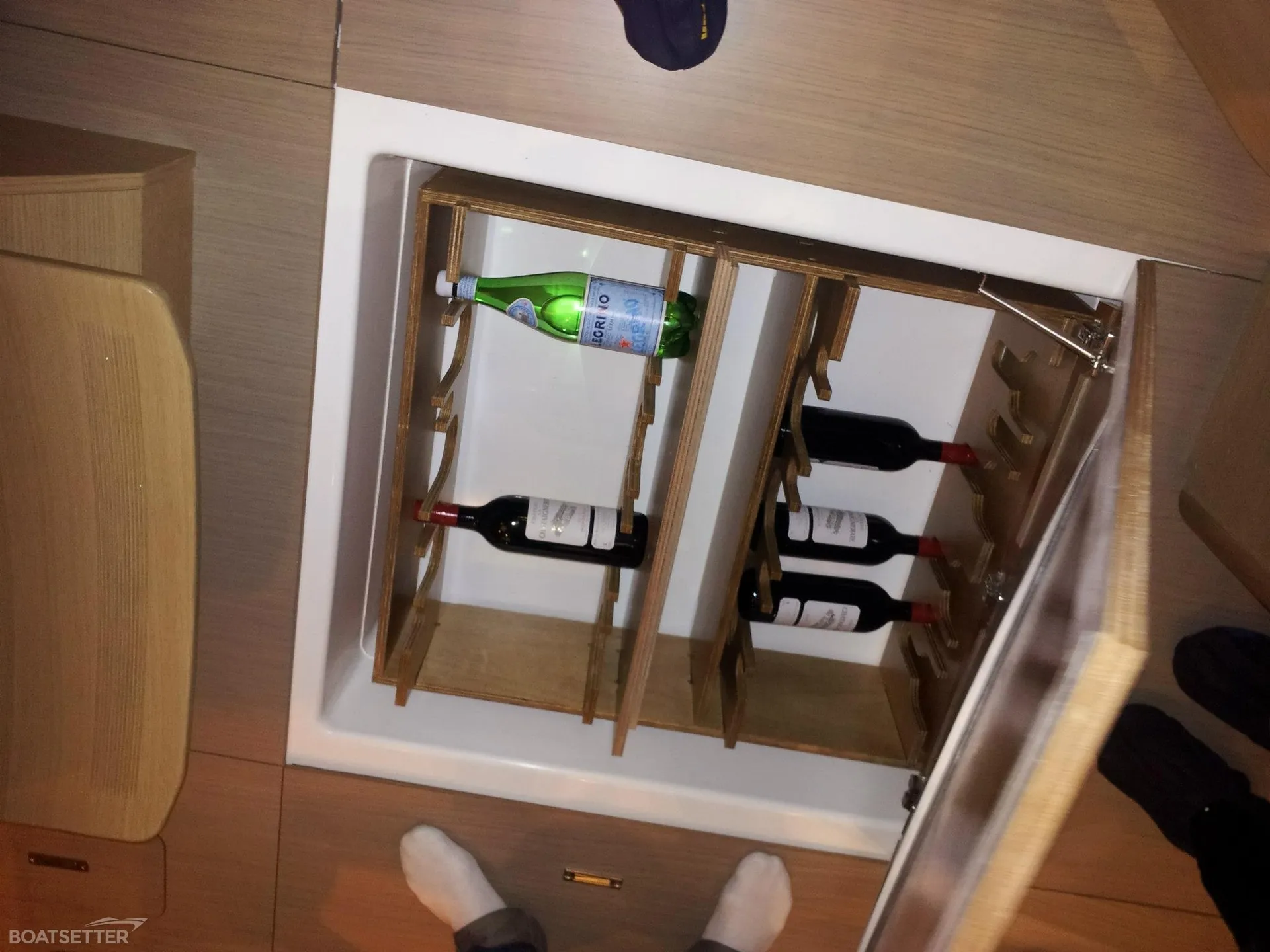 Dufour D410 Grand Large in Reggio Calabria, Calabria — photo 5