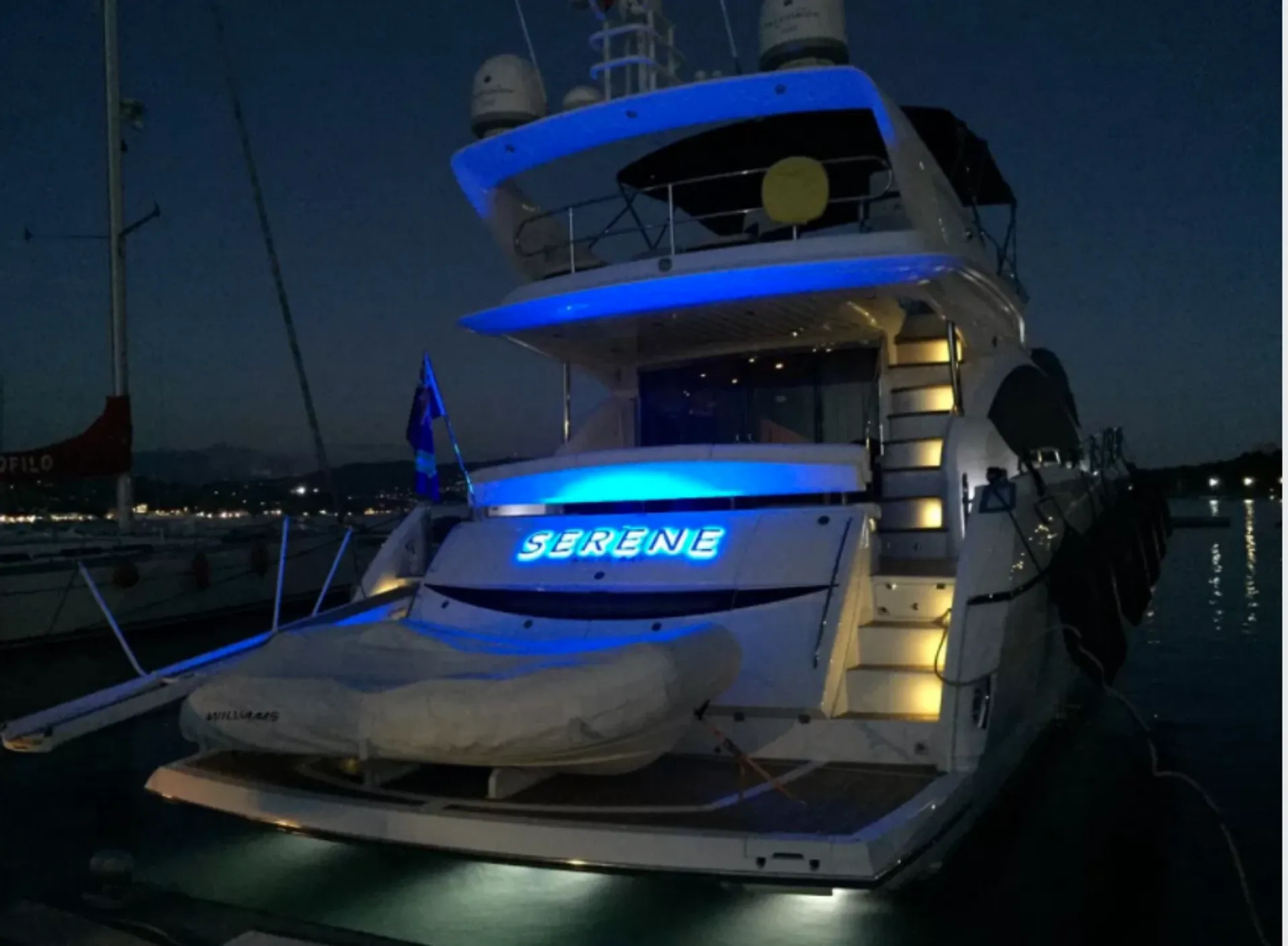 Sunseeker Manhattan in Road Town, Tortola — photo 2