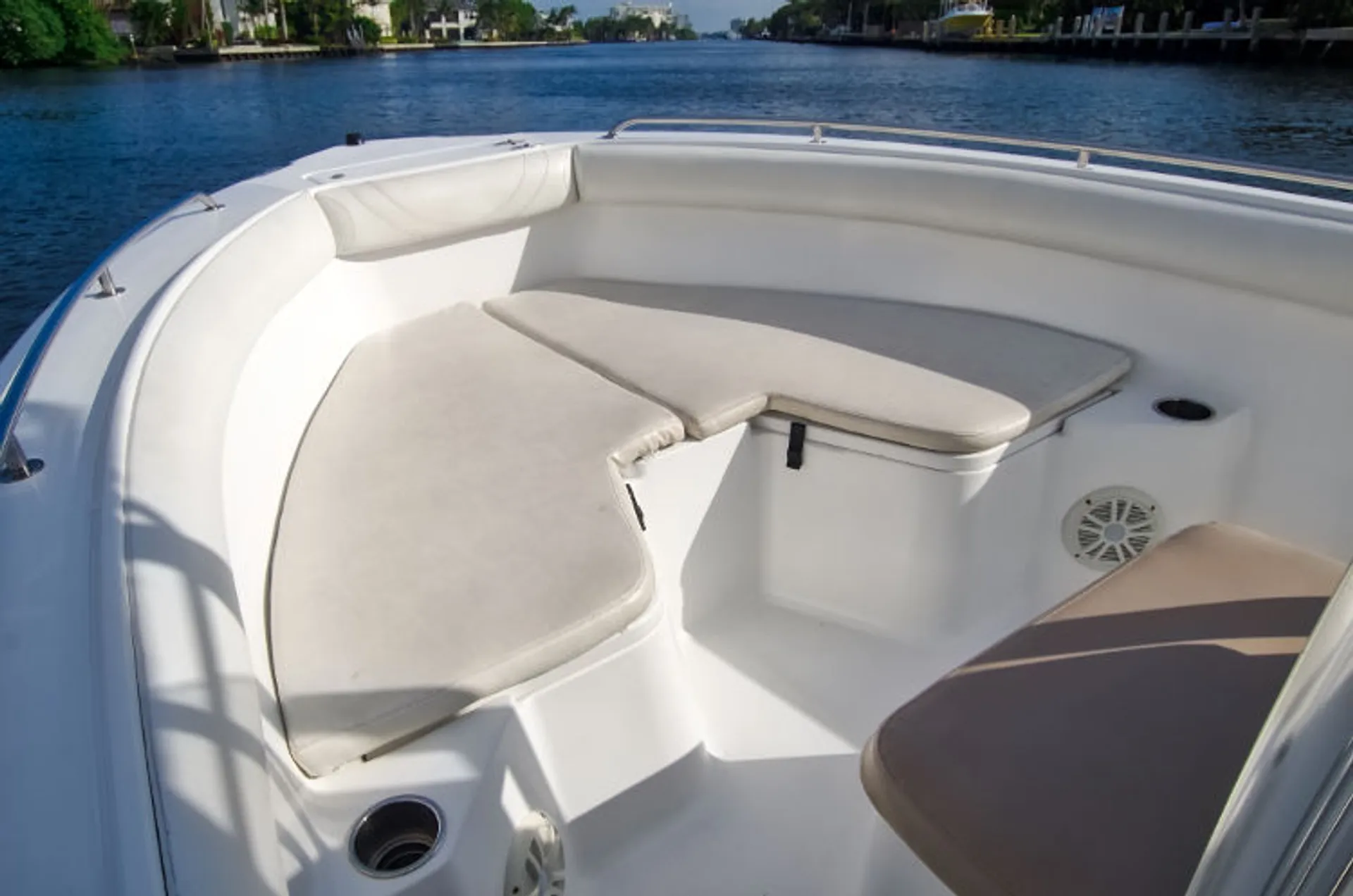 Sea Hunt 232 Ultra in Delray Beach, FL — photo 4