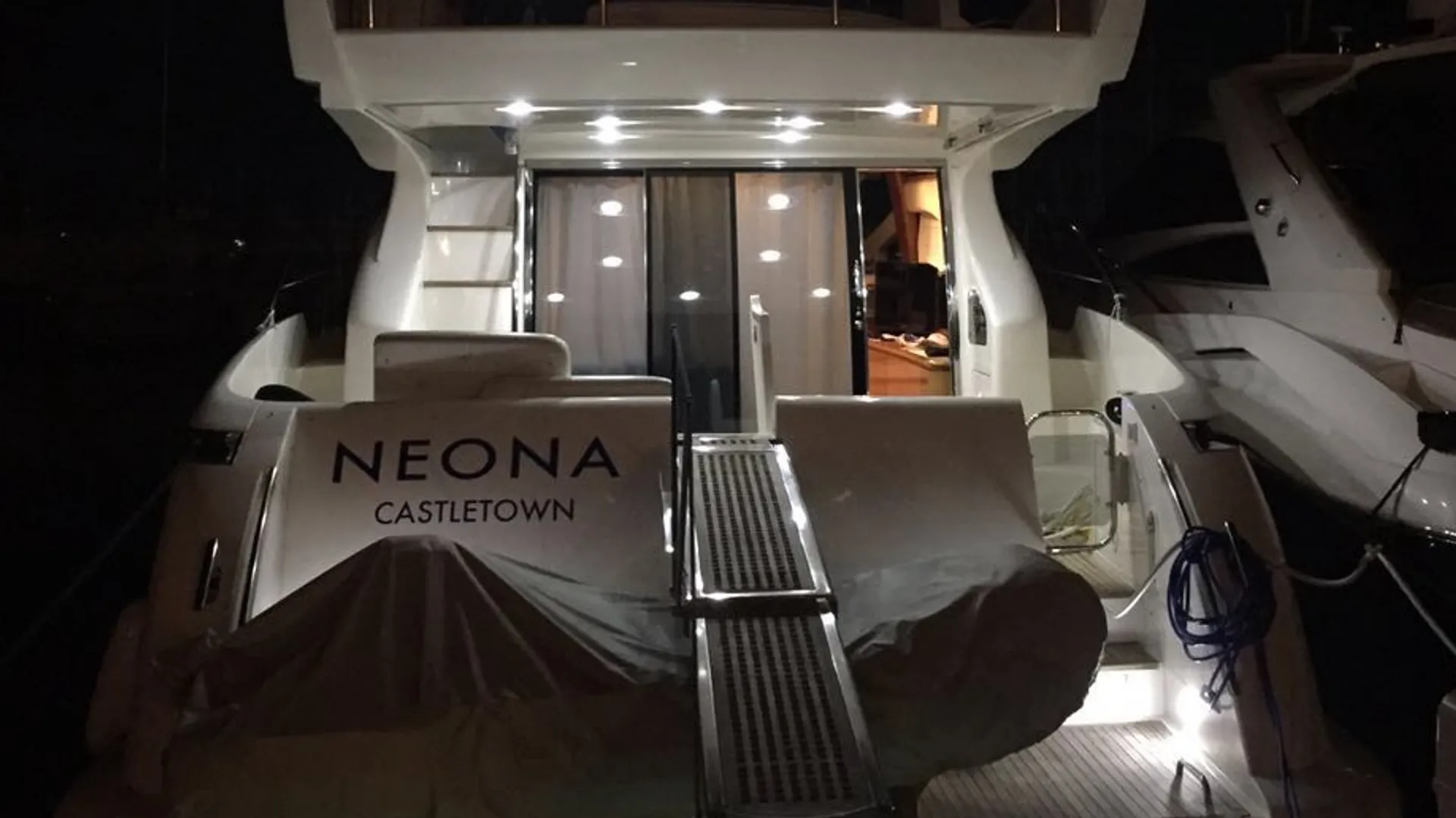 Azimut 55 Evolution in Beaulieu-sur-Mer, Provence-Alpes-Côte d'Azur — photo 2