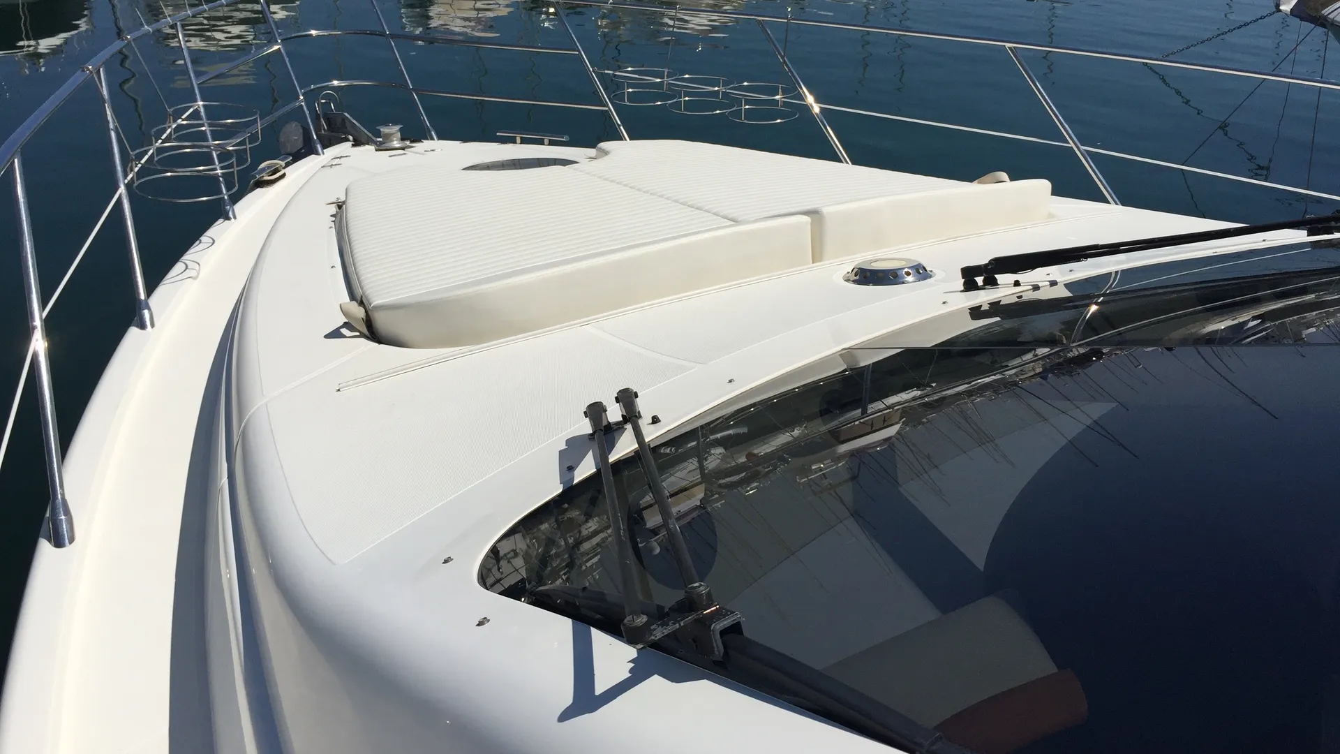 Azimut 55 Evolution in Beaulieu-sur-Mer, Provence-Alpes-Côte d'Azur — photo 5