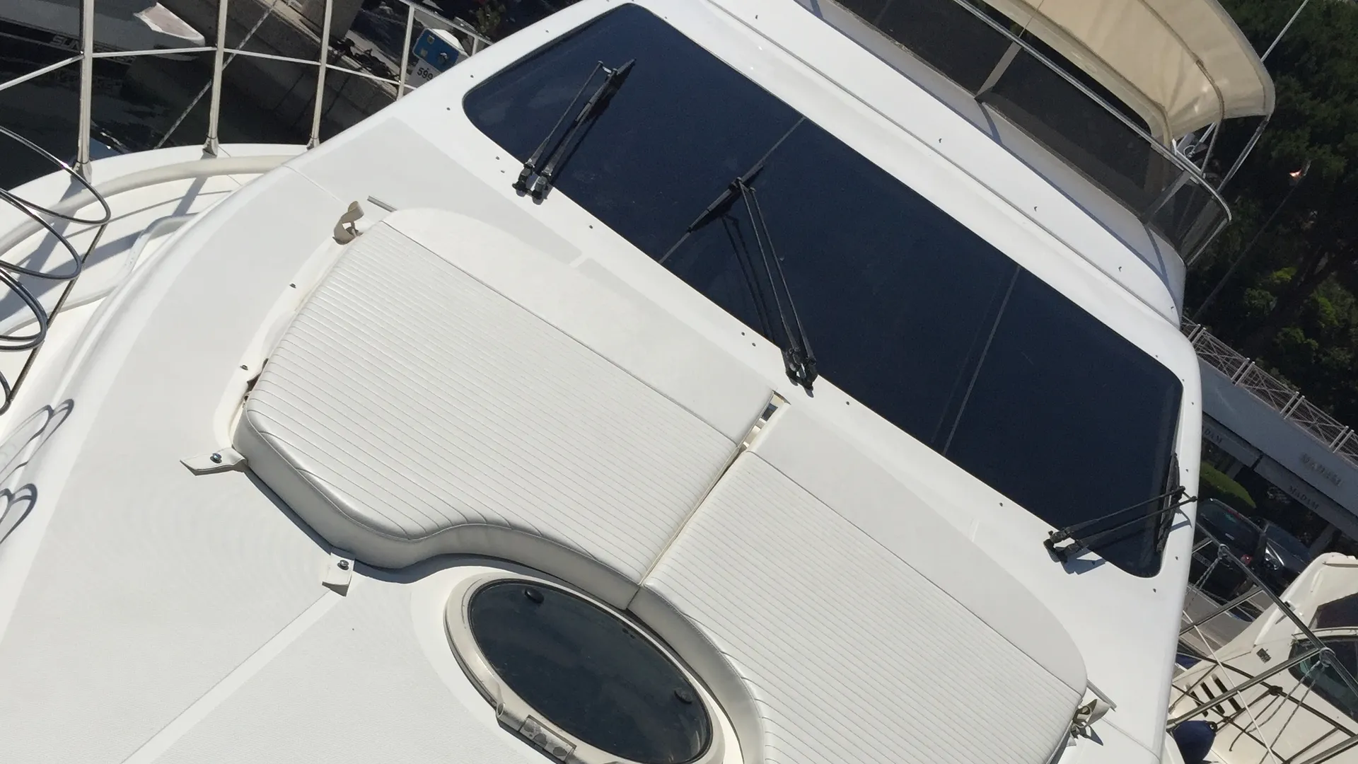 Azimut 55 Evolution in Beaulieu-sur-Mer, Provence-Alpes-Côte d'Azur — photo 6