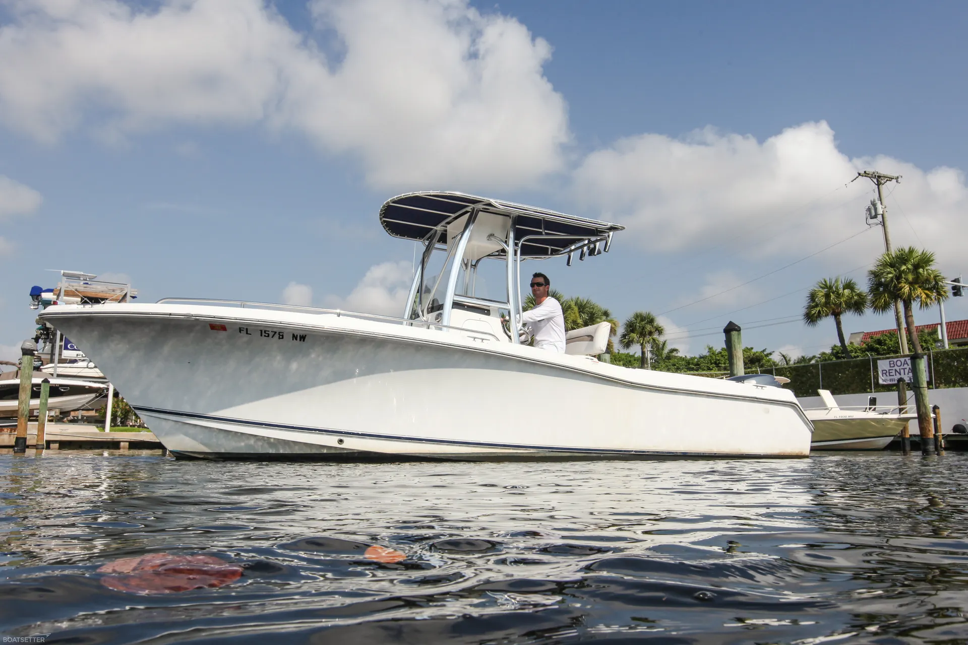 Sea Hunt 232 Ultra in Delray Beach, FL