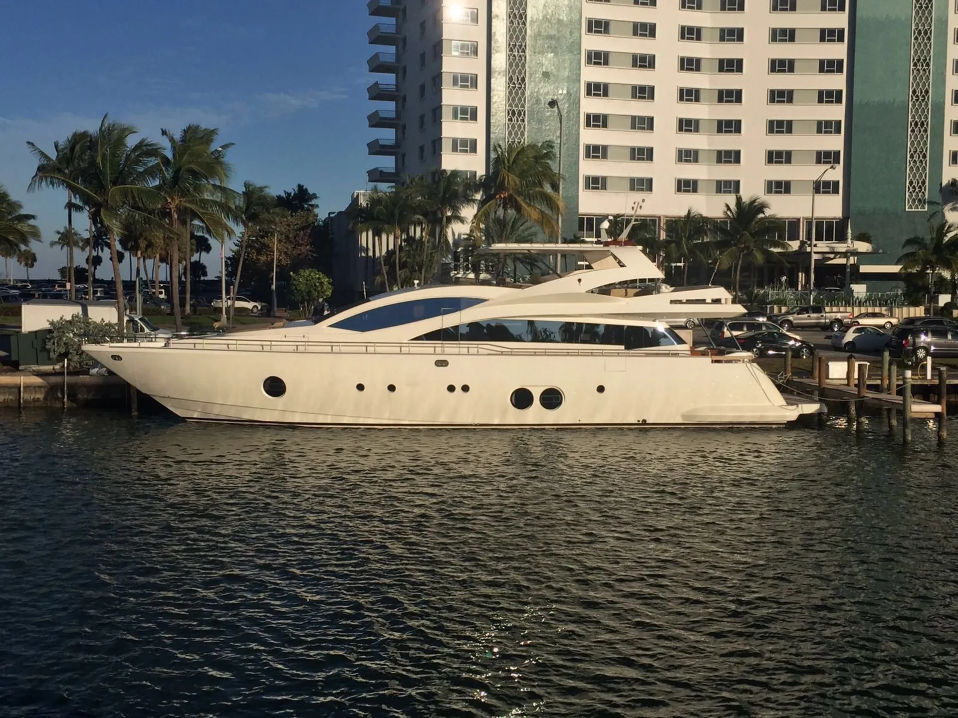 Aicon Yachts Sport Cruiser in Miami Beach, FL — photo 5