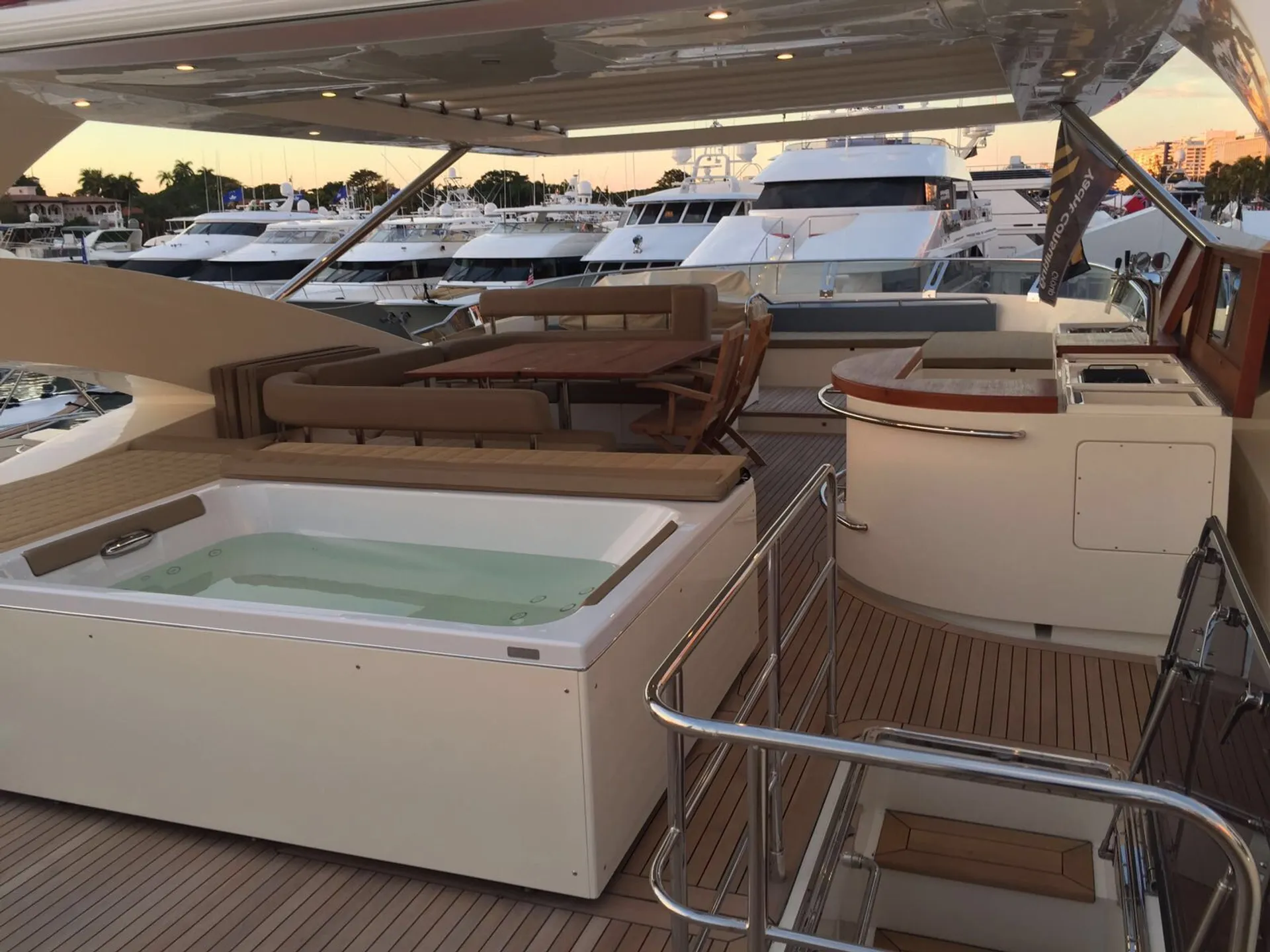 Aicon Yachts Sport Cruiser in Miami Beach, FL — photo 6