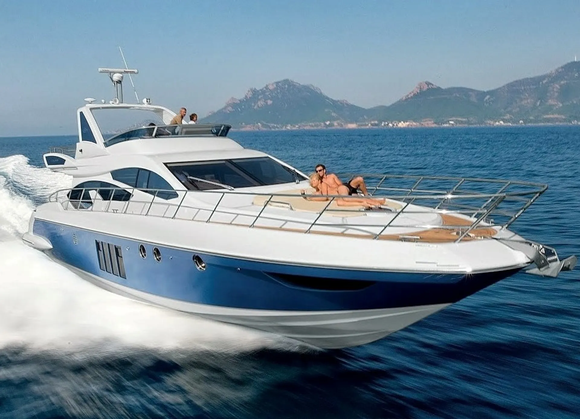 Azimut 58 Motor Yacht in null, AL — photo 2