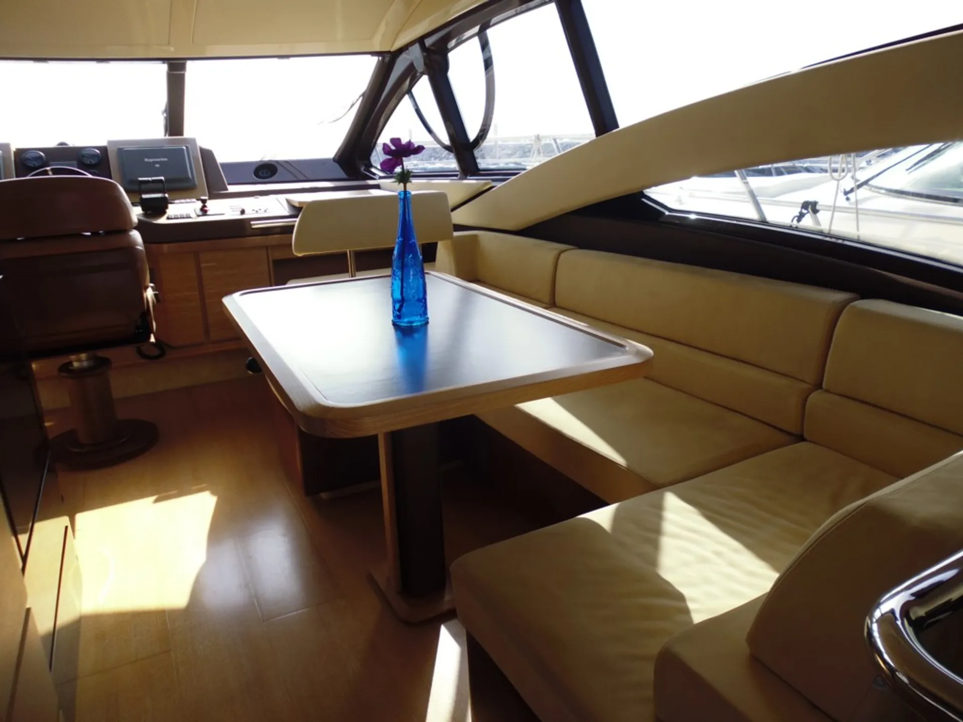 Azimut 58 Motor Yacht in null, AL — photo 4