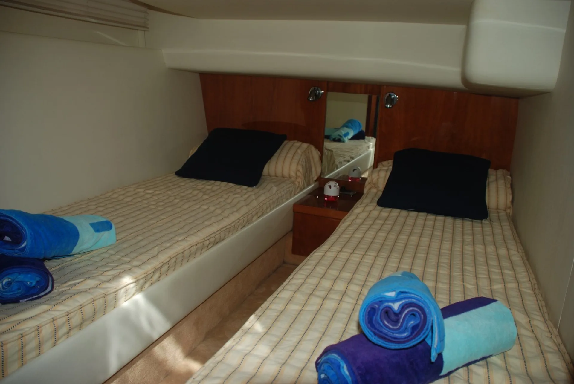 Astondoa Motor Yacht in null, AL — photo 5