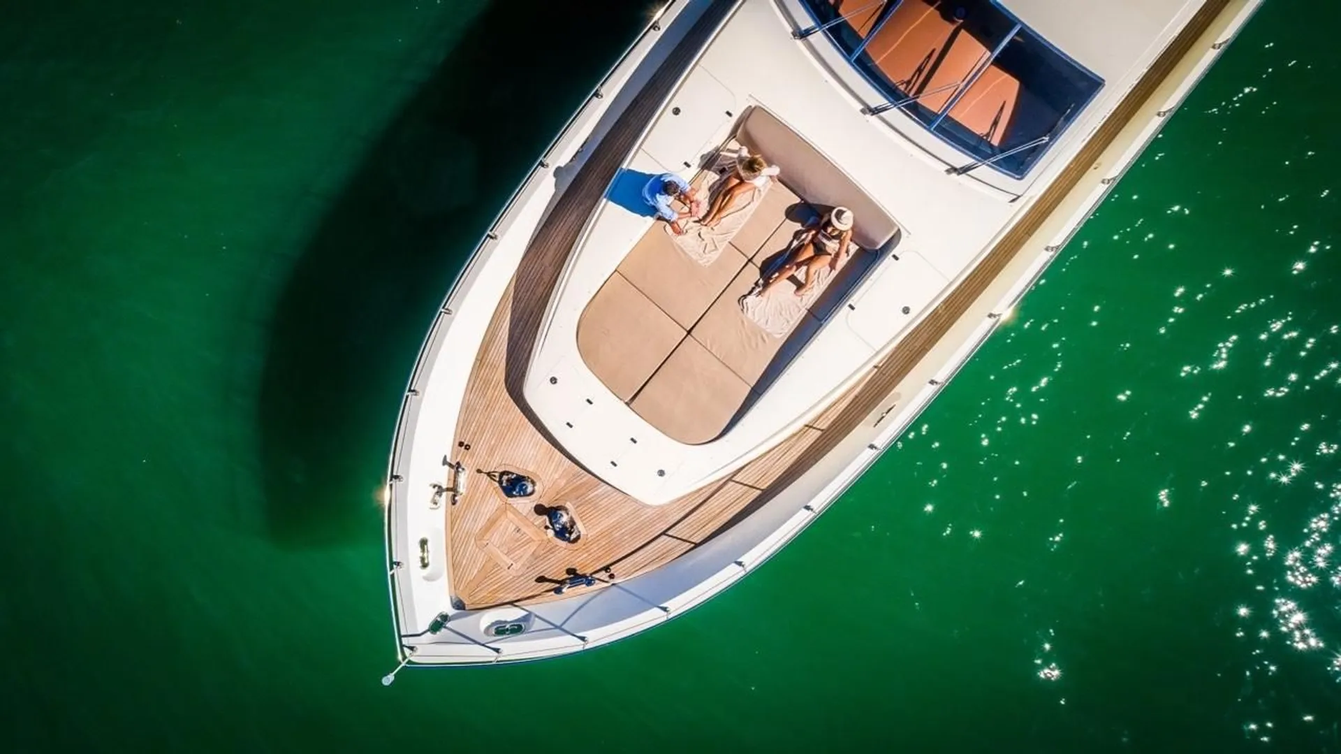 Leopard 89 in Miami, FL — photo 3